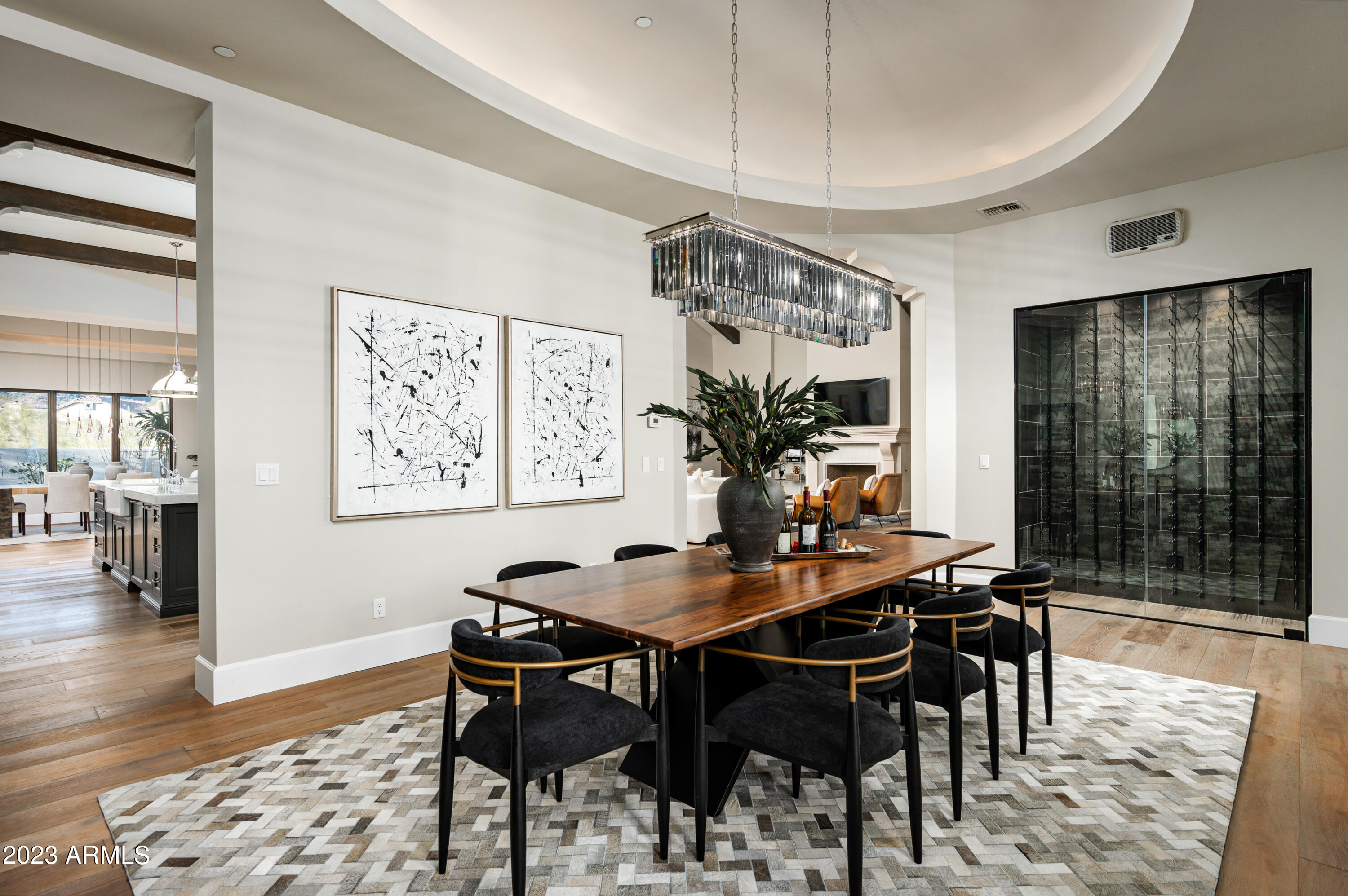 SIERRA HILLS - Residential
