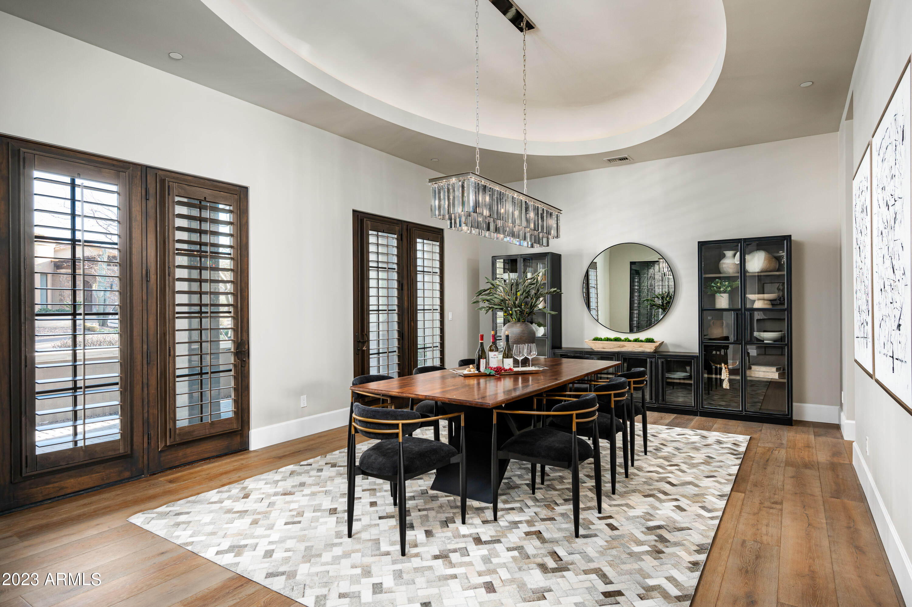SIERRA HILLS - Residential
