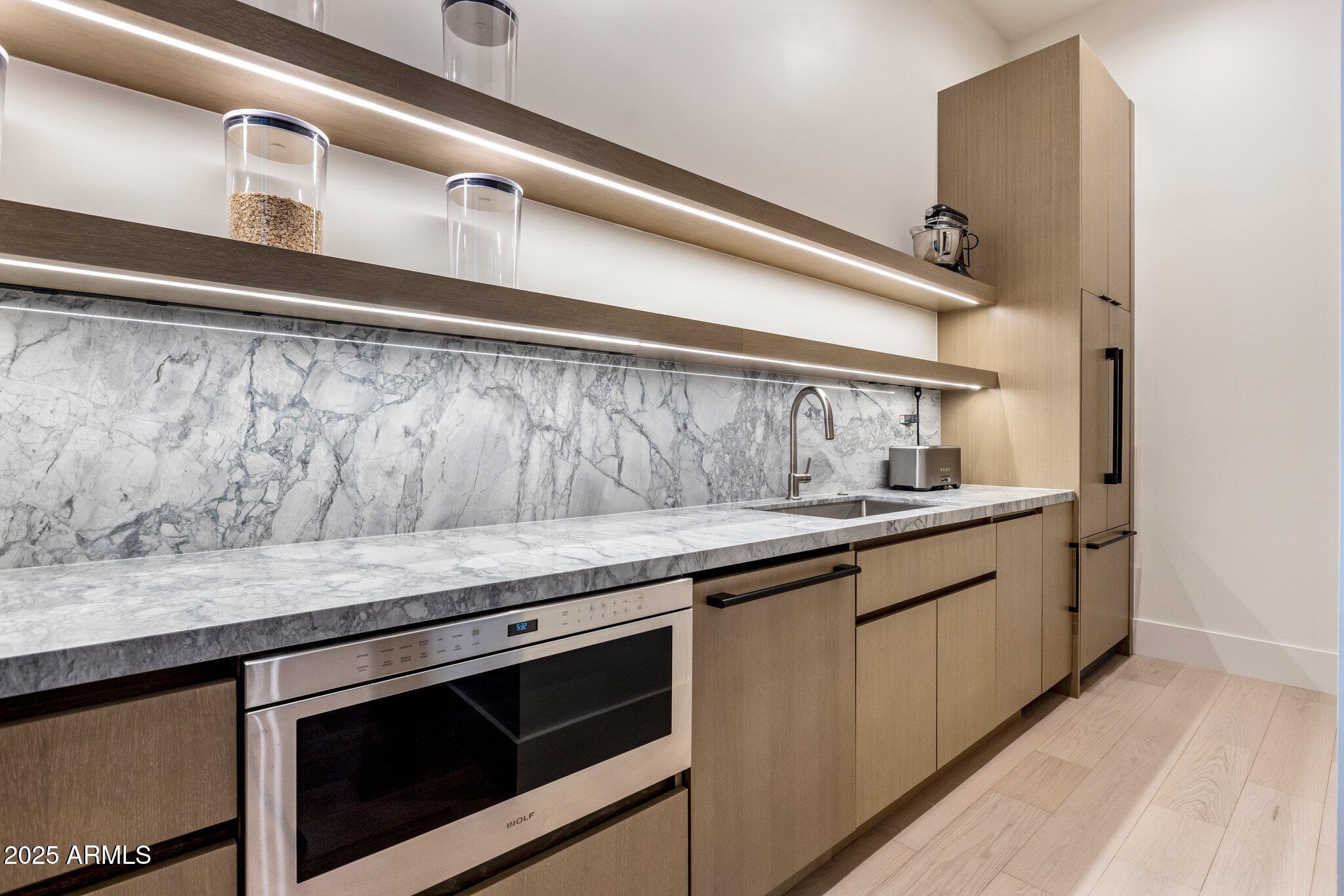 CHENEY ESTATES LOT 1-72 TR A-C D1 D2 EF - Residential