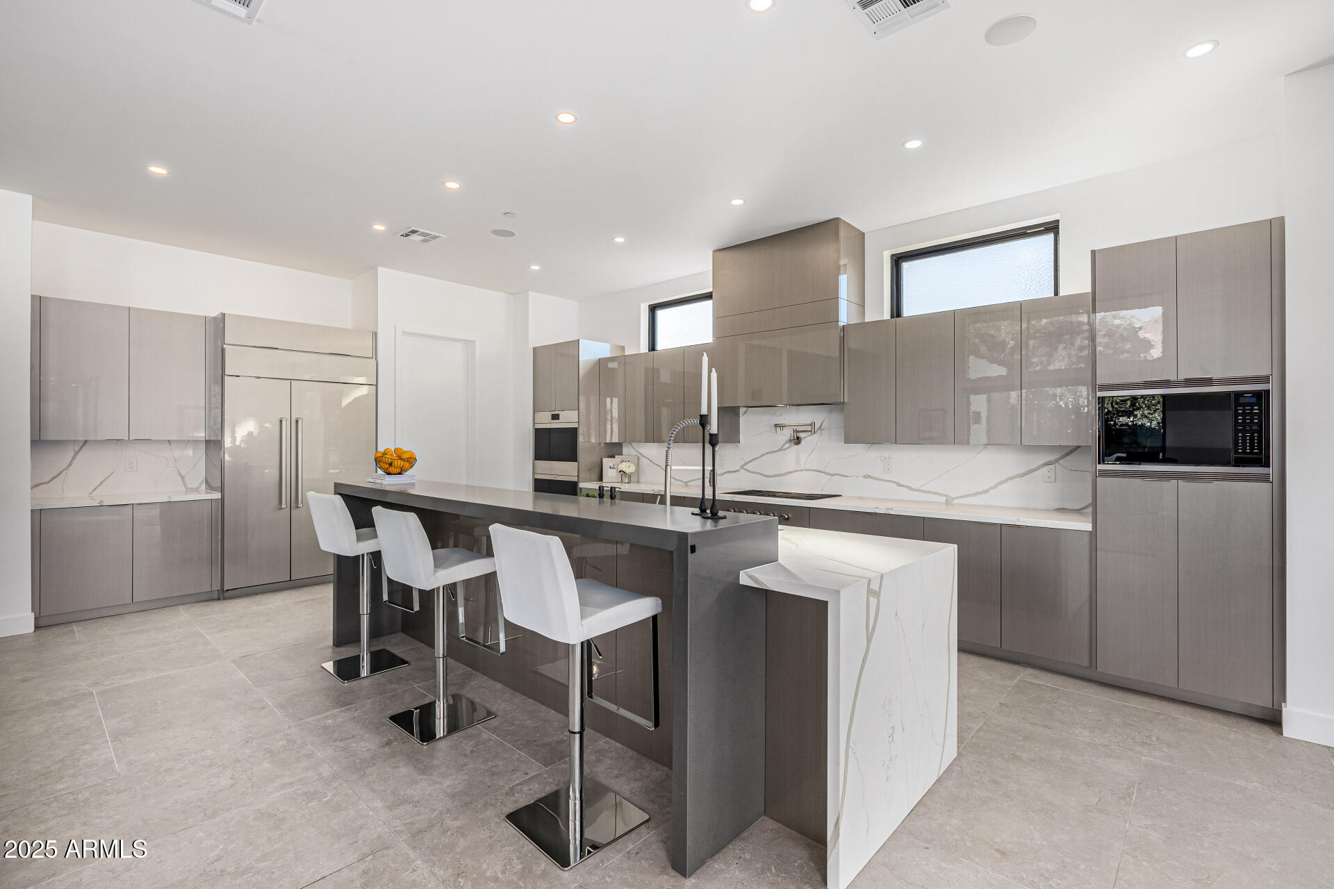MARION ESTATES - Residential