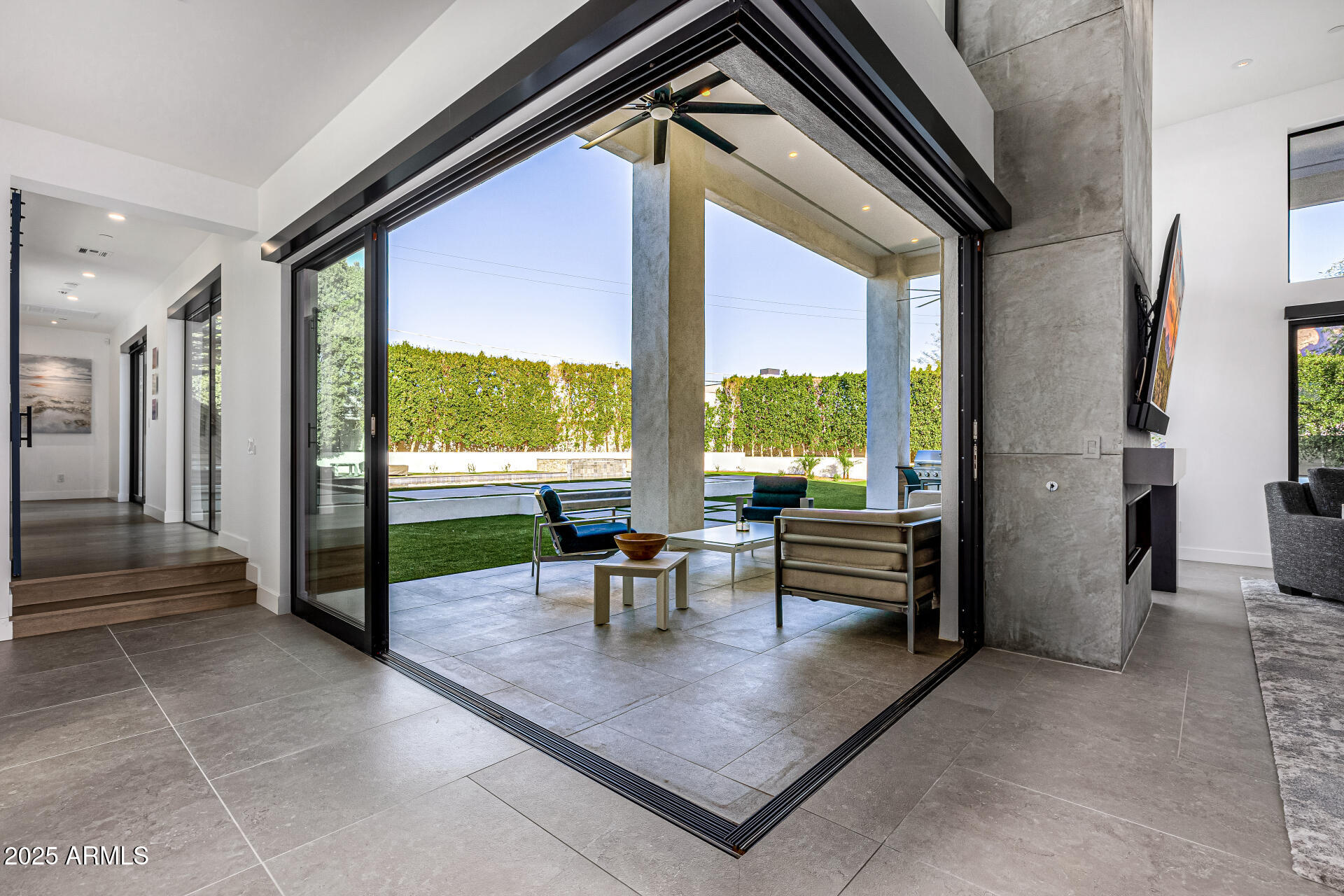 MARION ESTATES - Residential