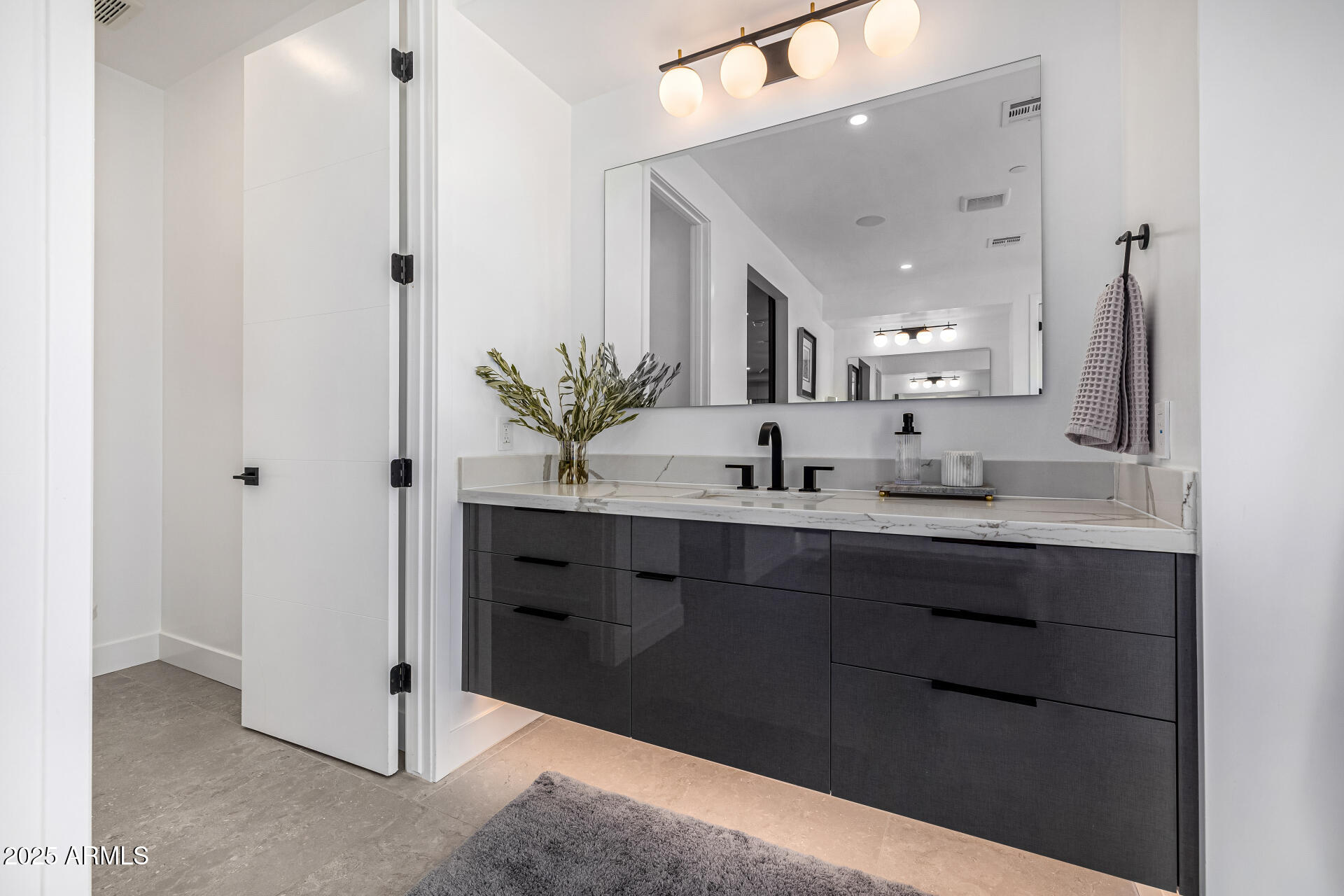 MARION ESTATES - Residential