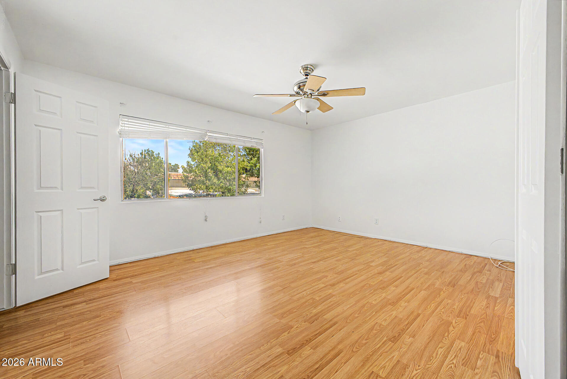 LAKES TRACT G-4 CONDOMINIUM UNITS A1-4 THROUGH Q1- - Residential
