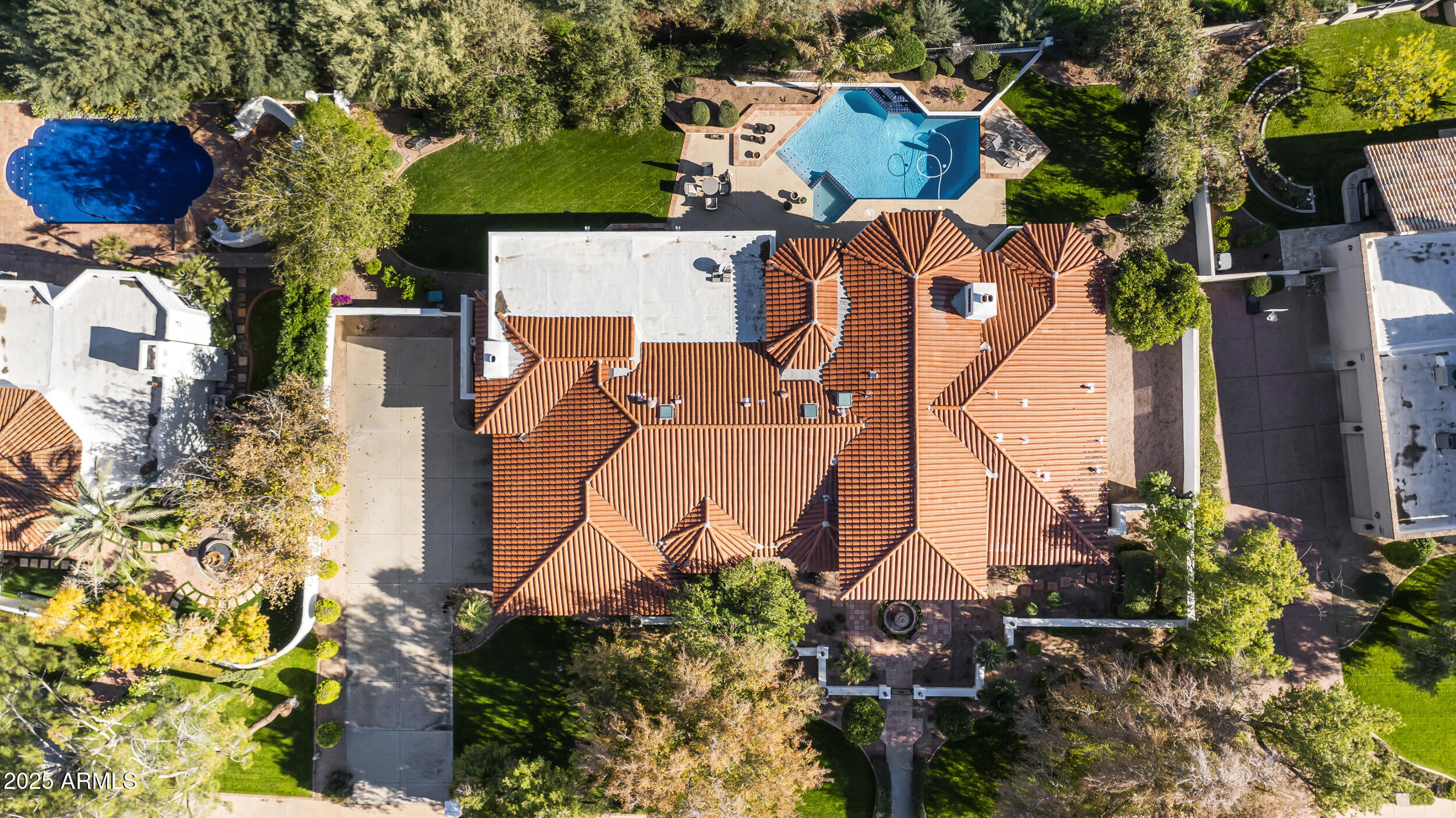 CAMELBACK COUNTRY ESTATES UNIT 4 - Residential