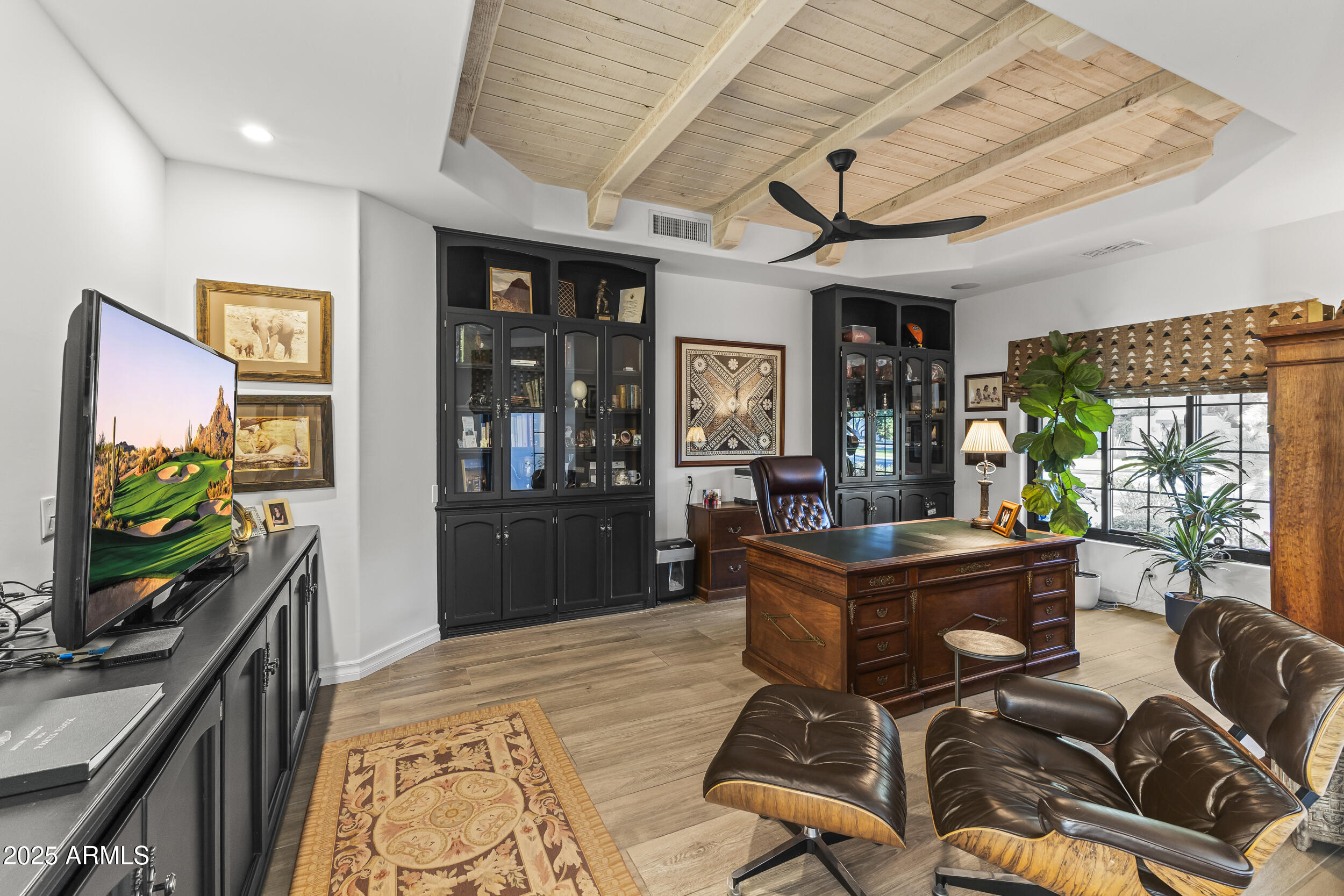 CAMELBACK COUNTRY ESTATES UNIT 4 - Residential