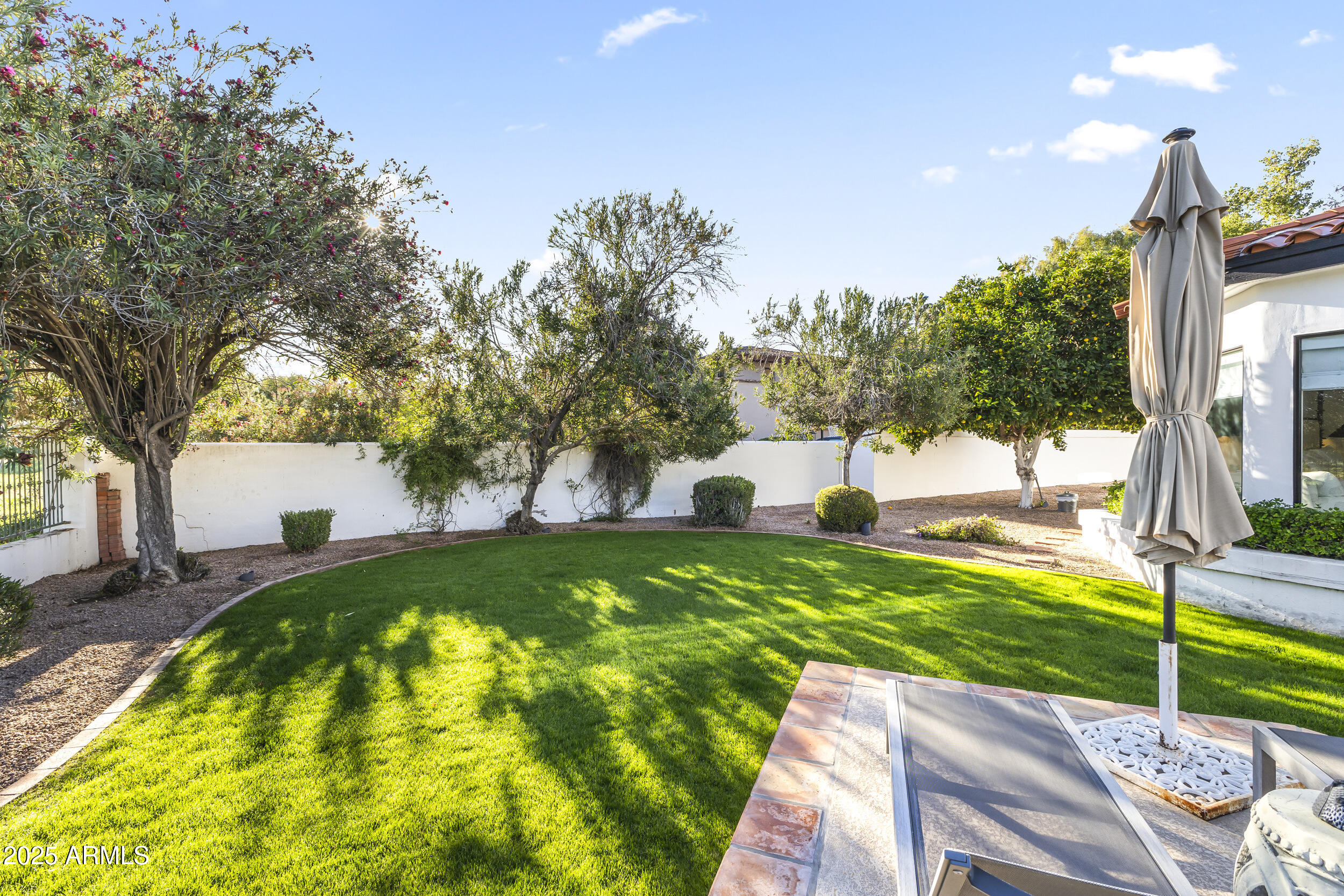 CAMELBACK COUNTRY ESTATES UNIT 4 - Residential