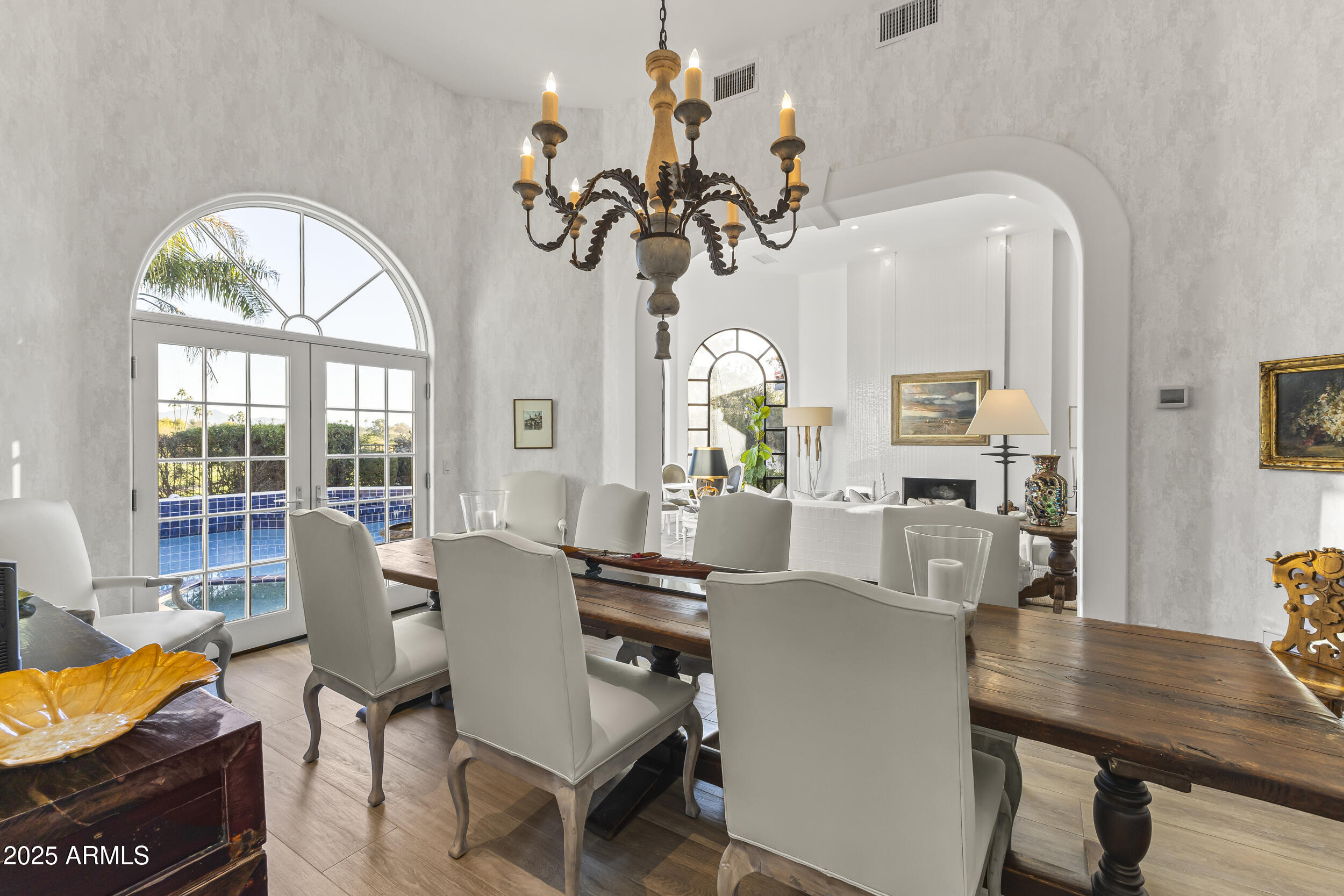CAMELBACK COUNTRY ESTATES UNIT 4 - Residential