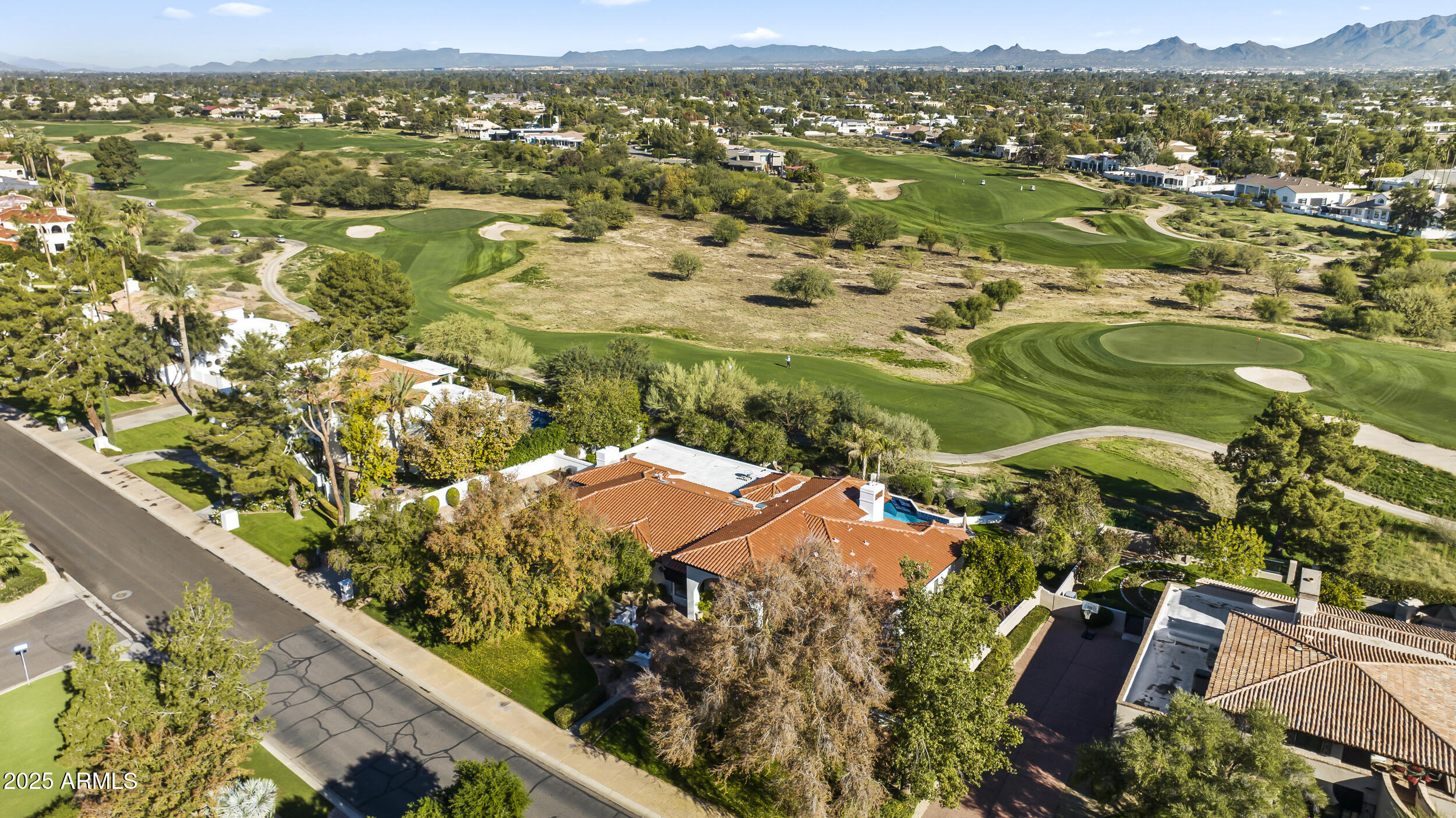 CAMELBACK COUNTRY ESTATES UNIT 4 - Residential