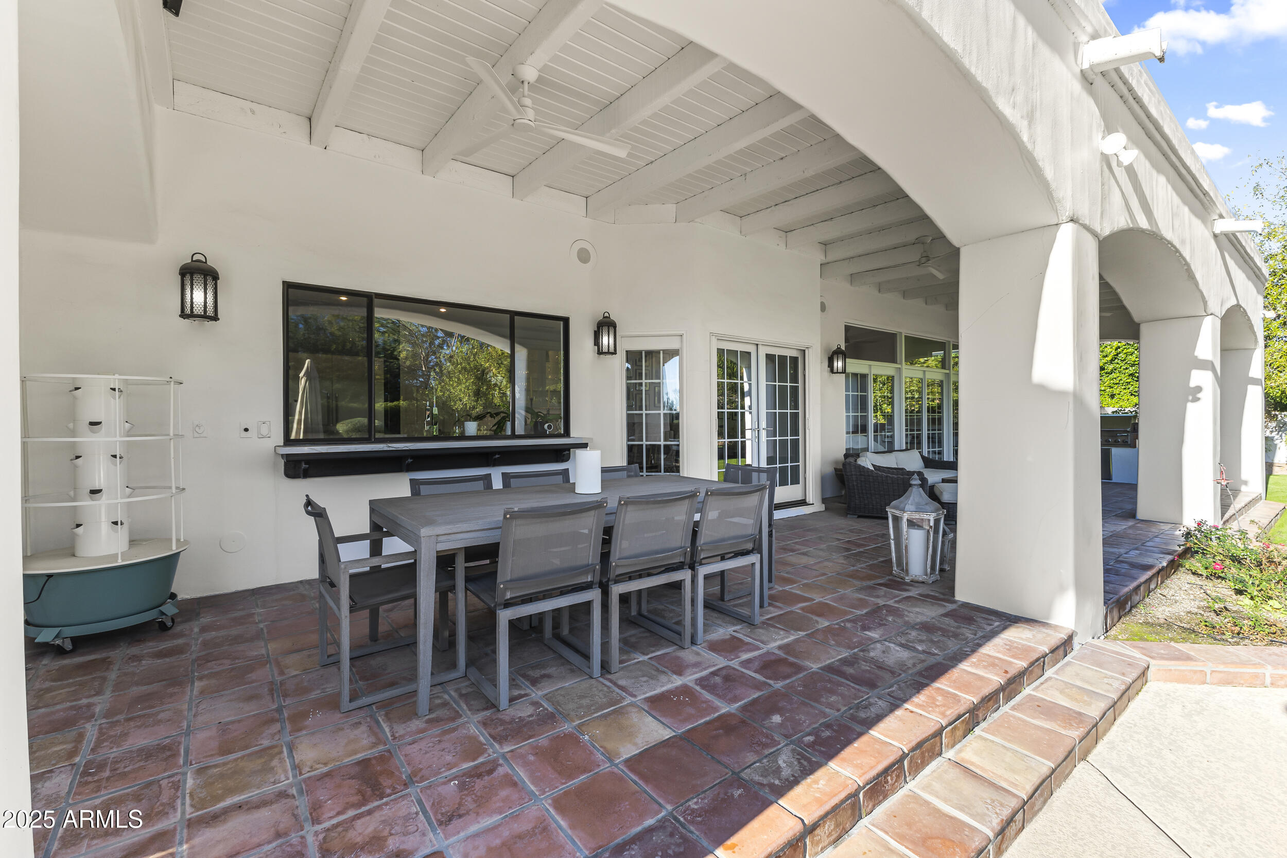 CAMELBACK COUNTRY ESTATES UNIT 4 - Residential
