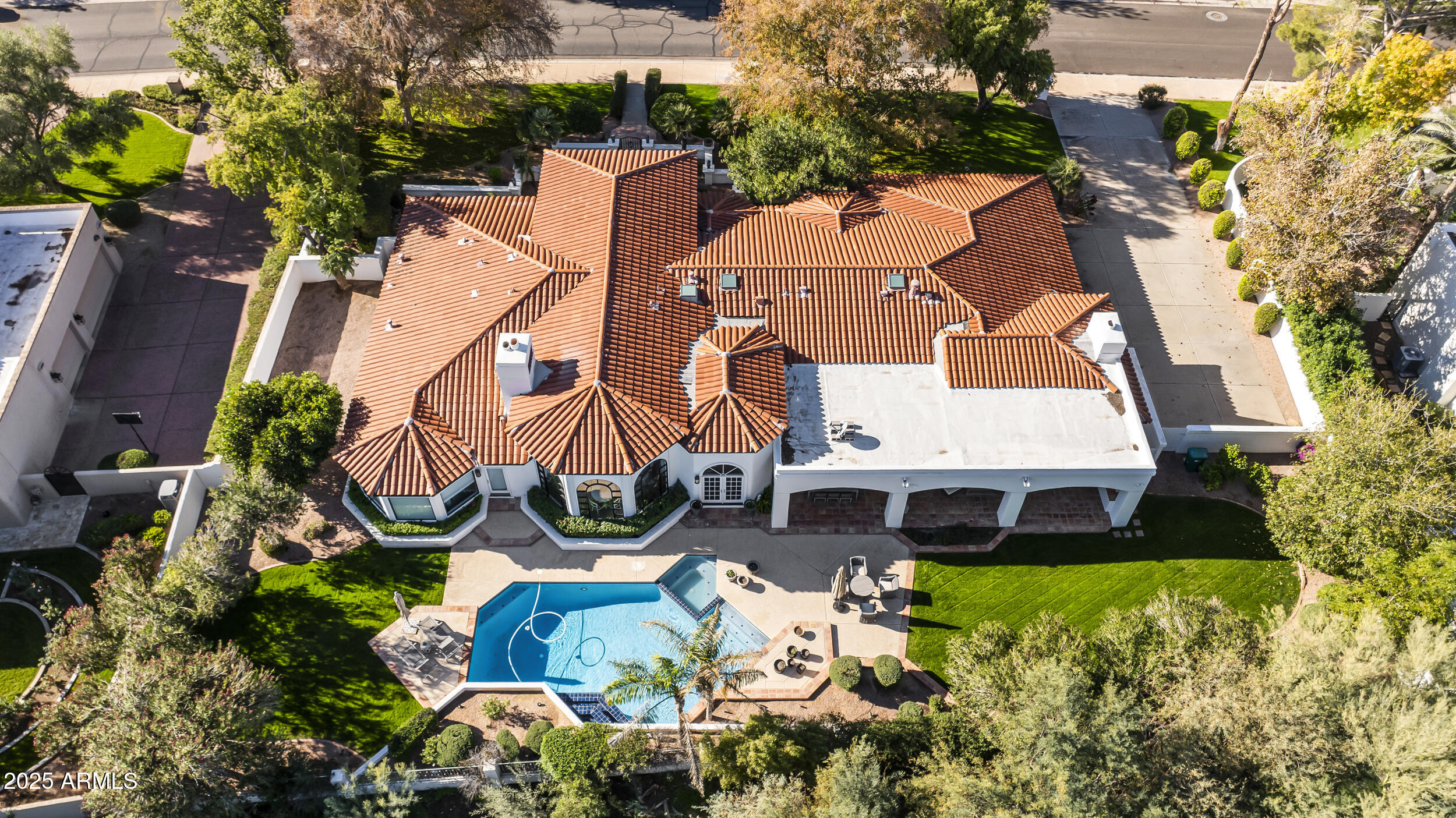 CAMELBACK COUNTRY ESTATES UNIT 4 - Residential