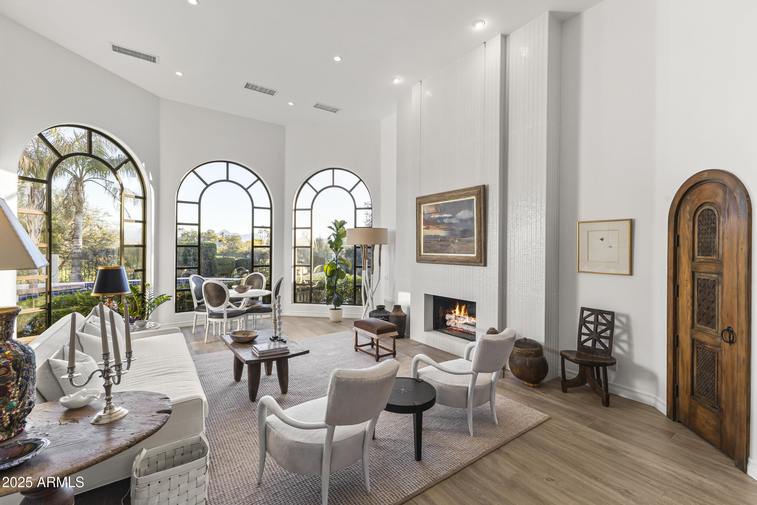 CAMELBACK COUNTRY ESTATES UNIT 4 - Residential