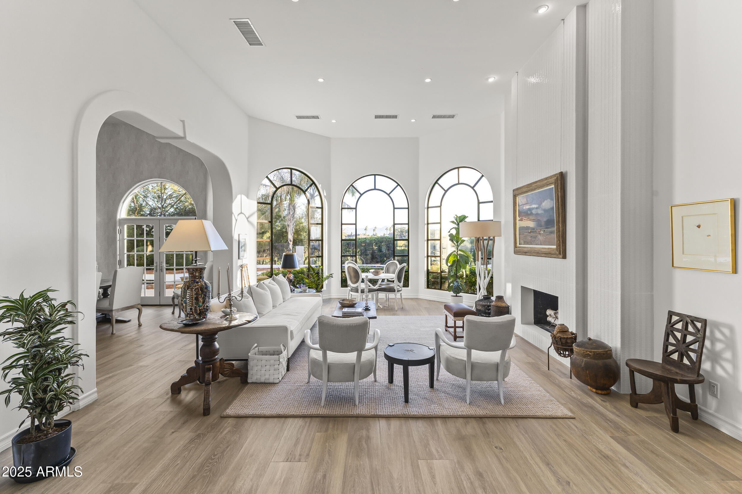 CAMELBACK COUNTRY ESTATES UNIT 4 - Residential