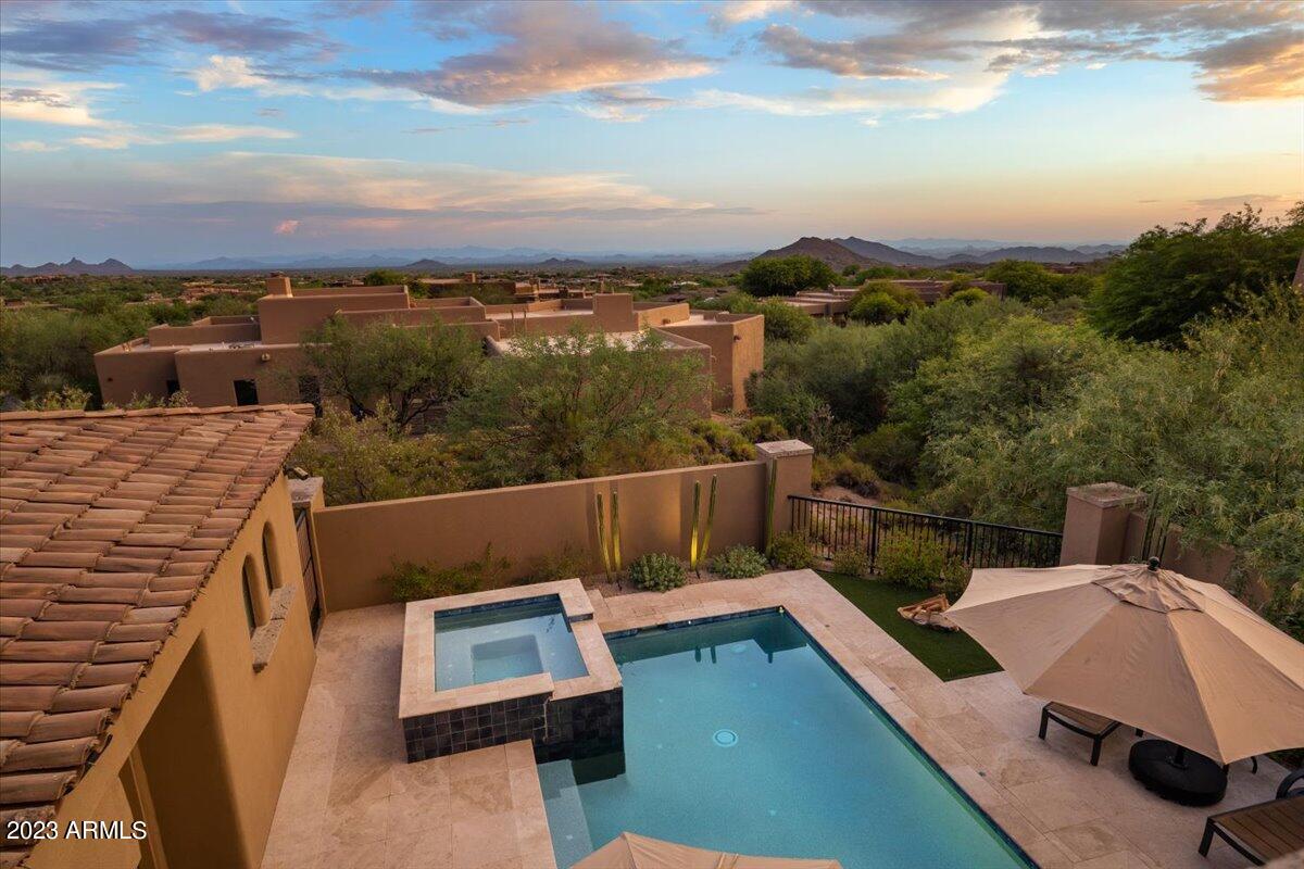DESERT MOUNTAIN - Residential