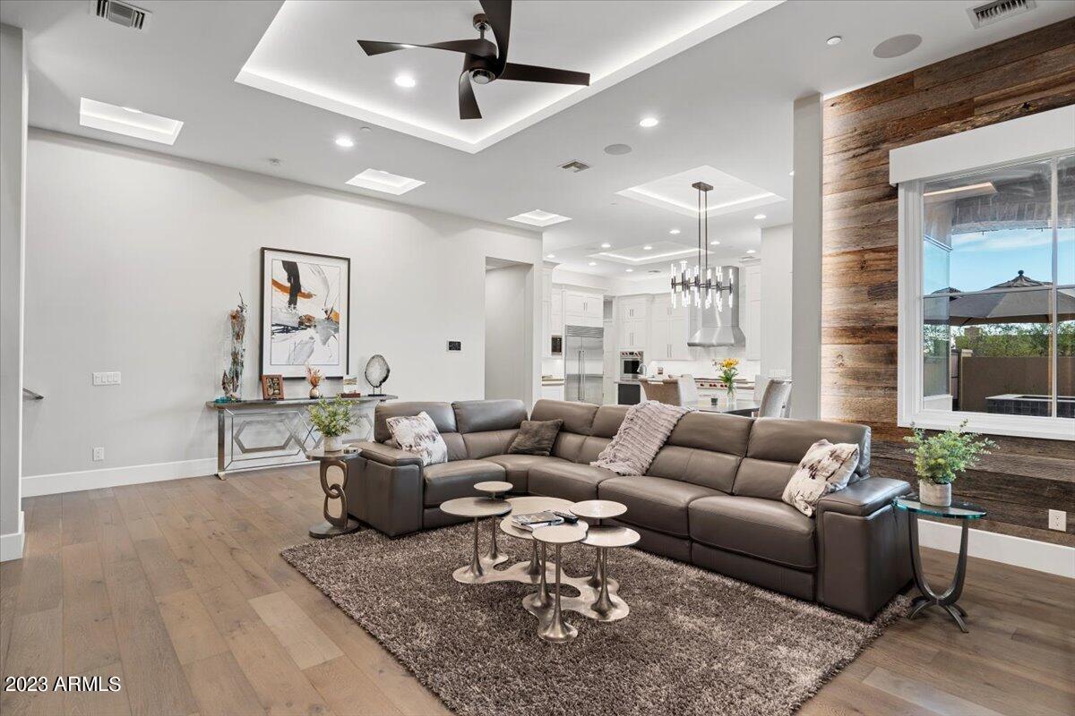 DESERT MOUNTAIN - Residential