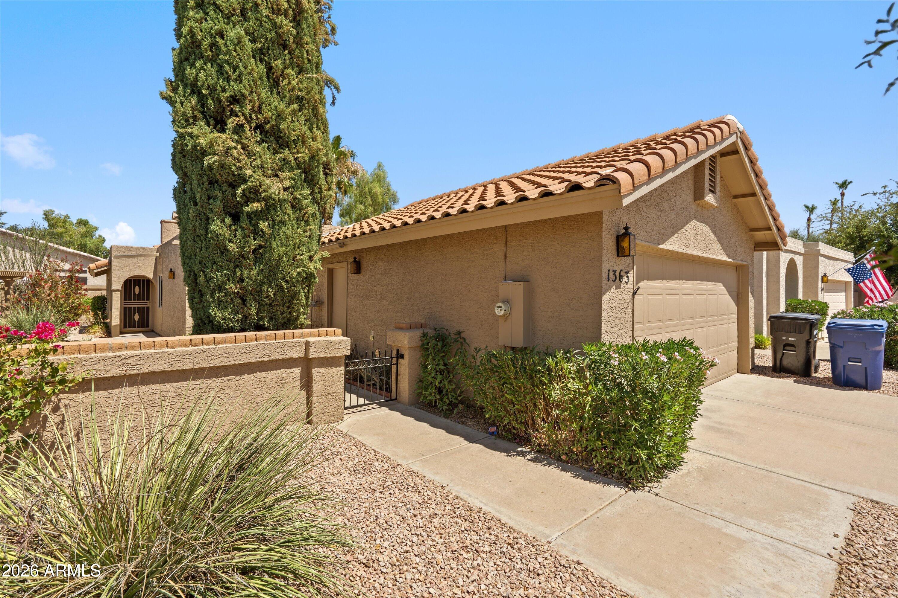 SILVERGATE 3 UNIT 1 - Residential