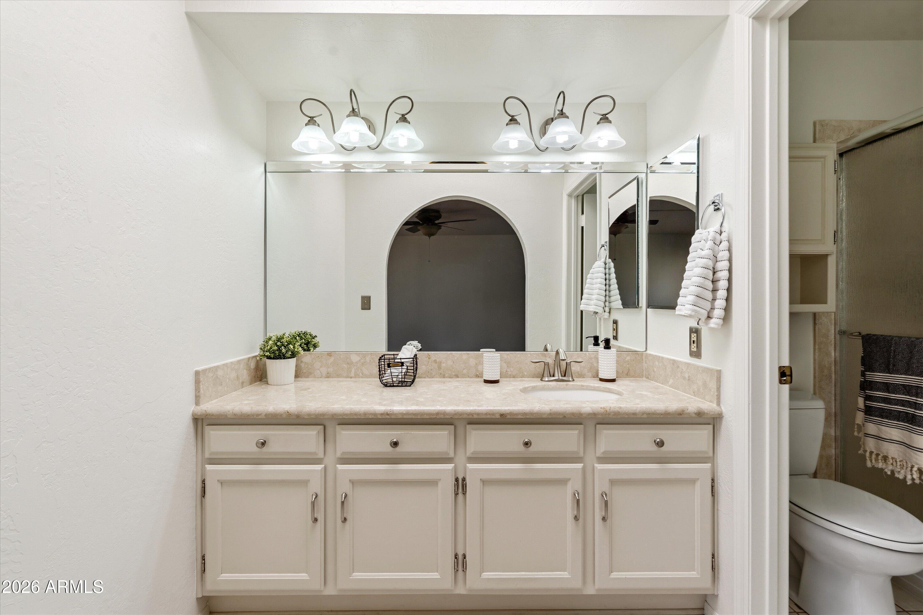 SILVERGATE 3 UNIT 1 - Residential