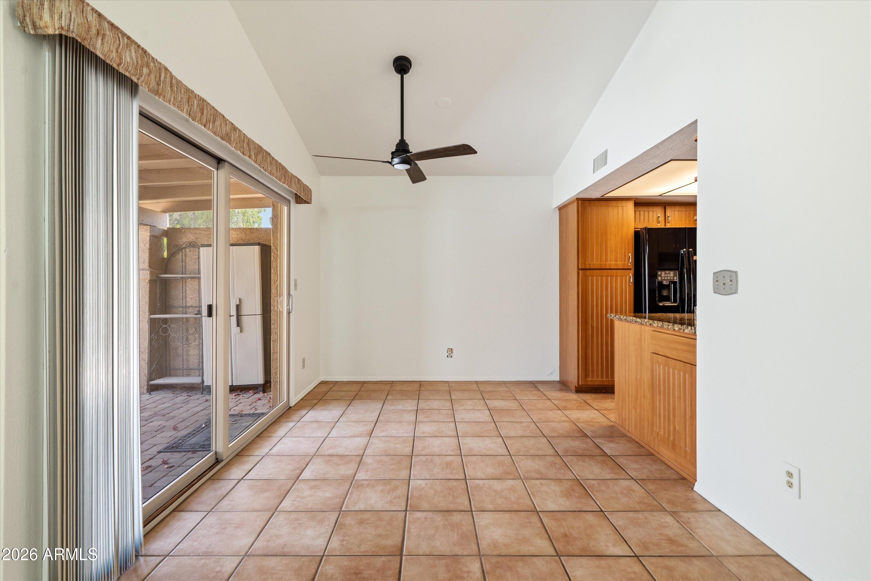 SILVERGATE 3 UNIT 1 - Residential