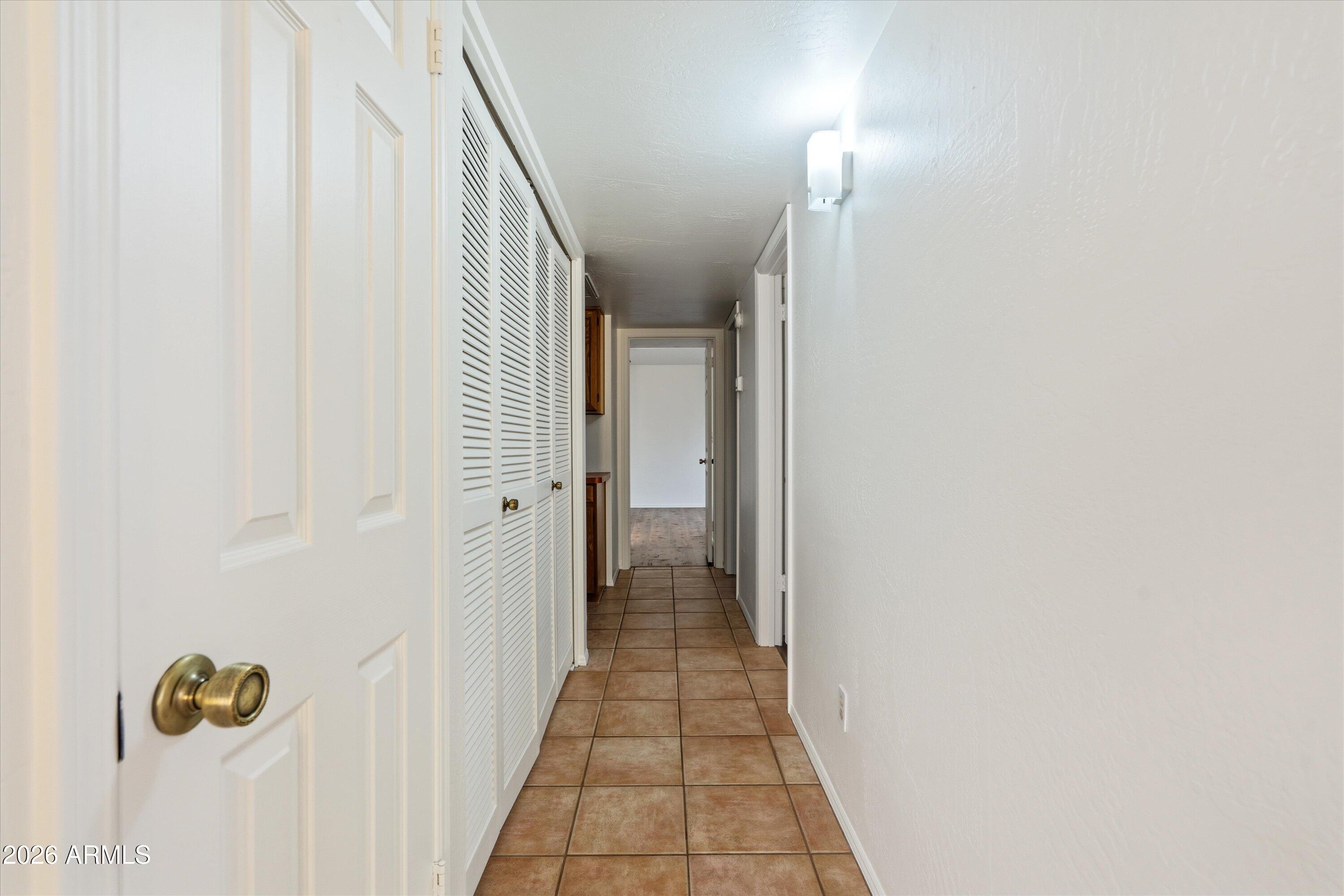 SILVERGATE 3 UNIT 1 - Residential