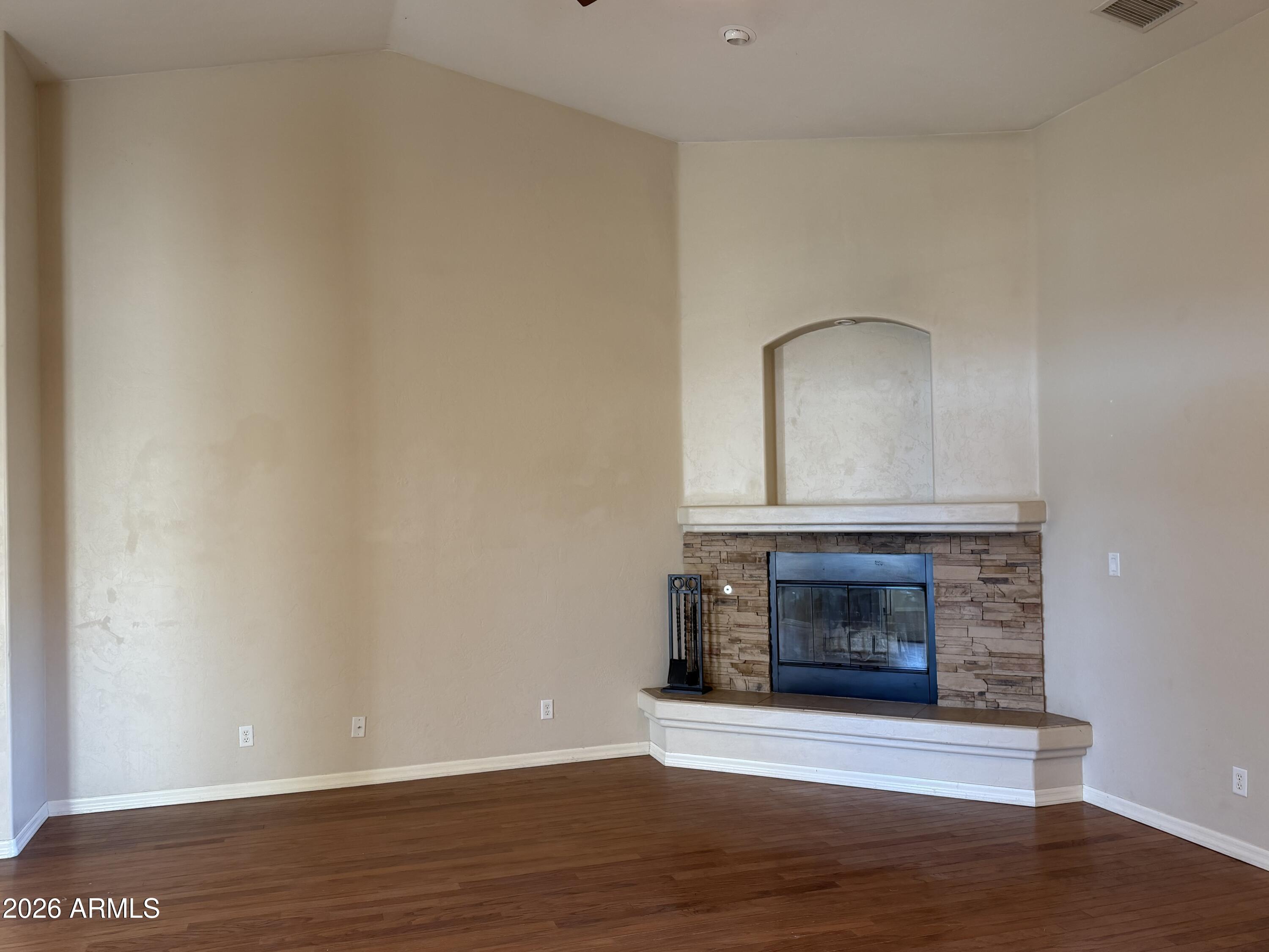 FAIRFIELD ESTATES - Residential Lease