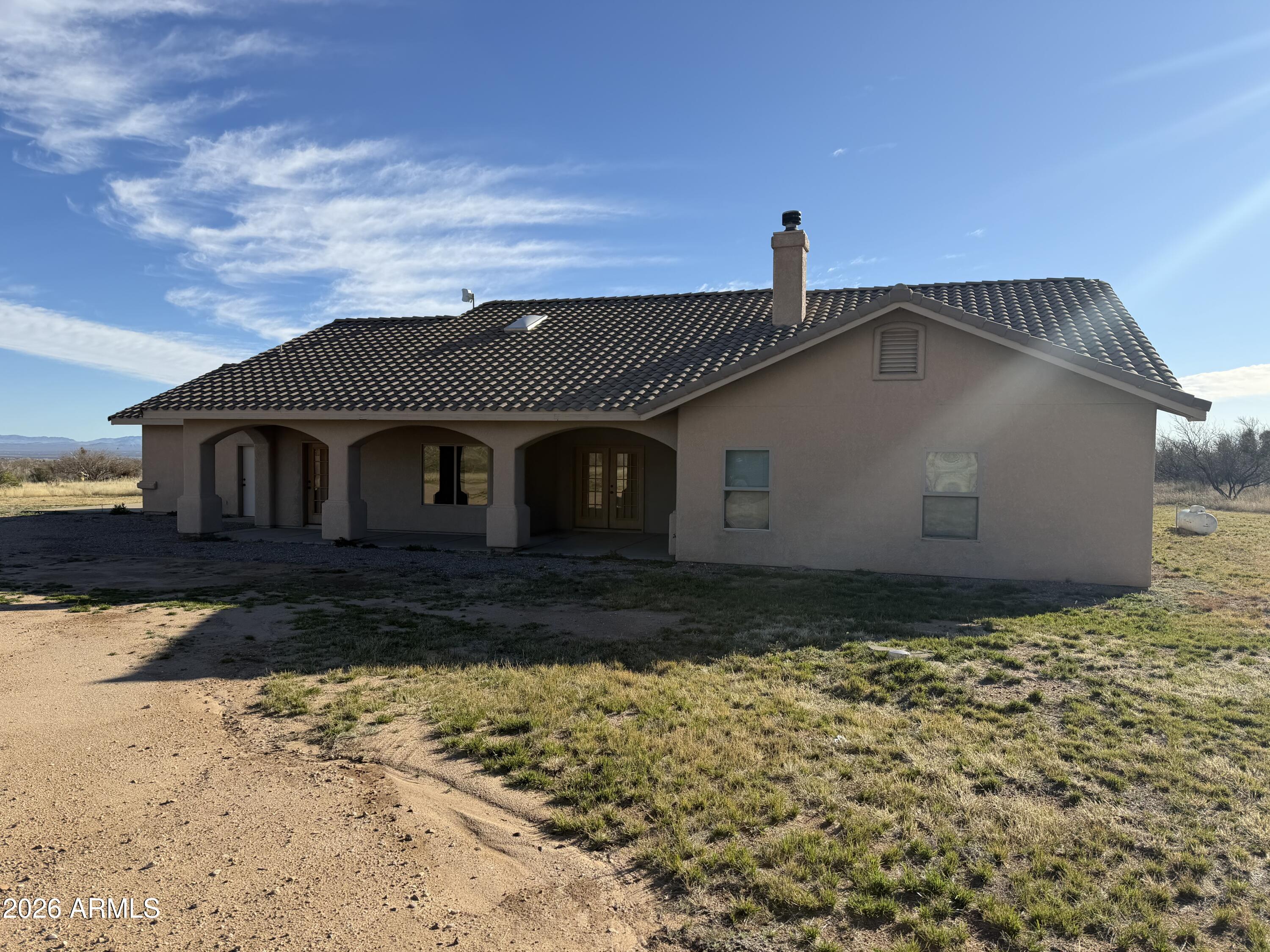 FAIRFIELD ESTATES - Residential Lease
