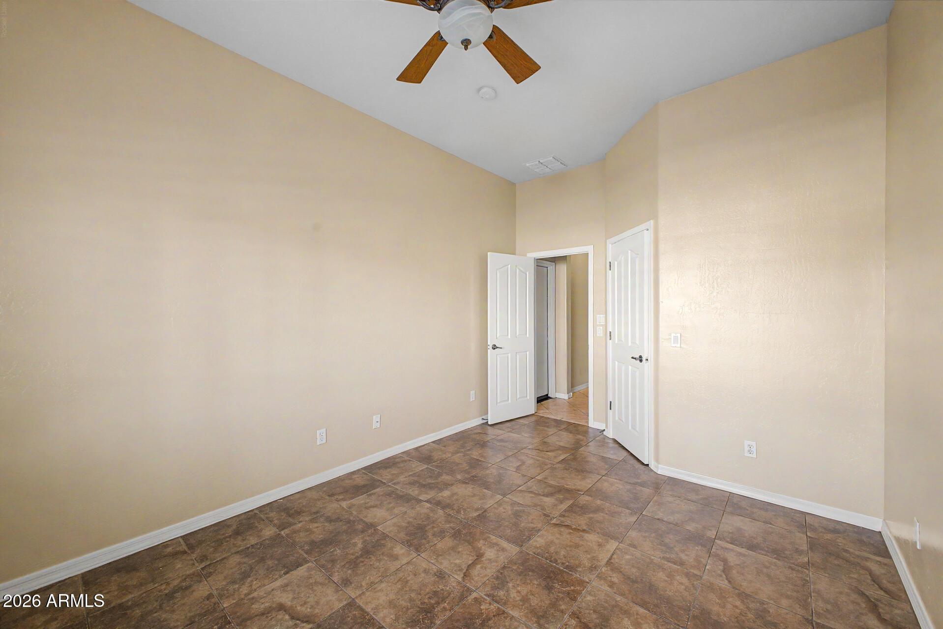 J J RANCH - Residential