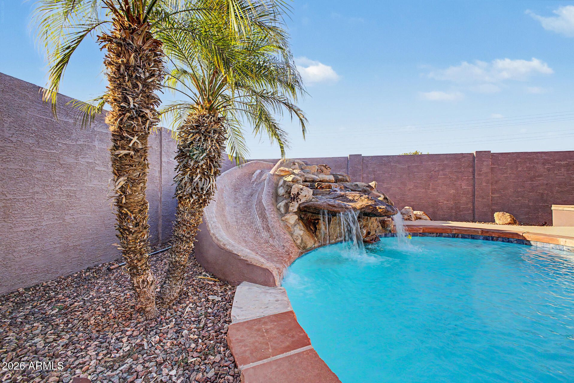 J J RANCH - Residential