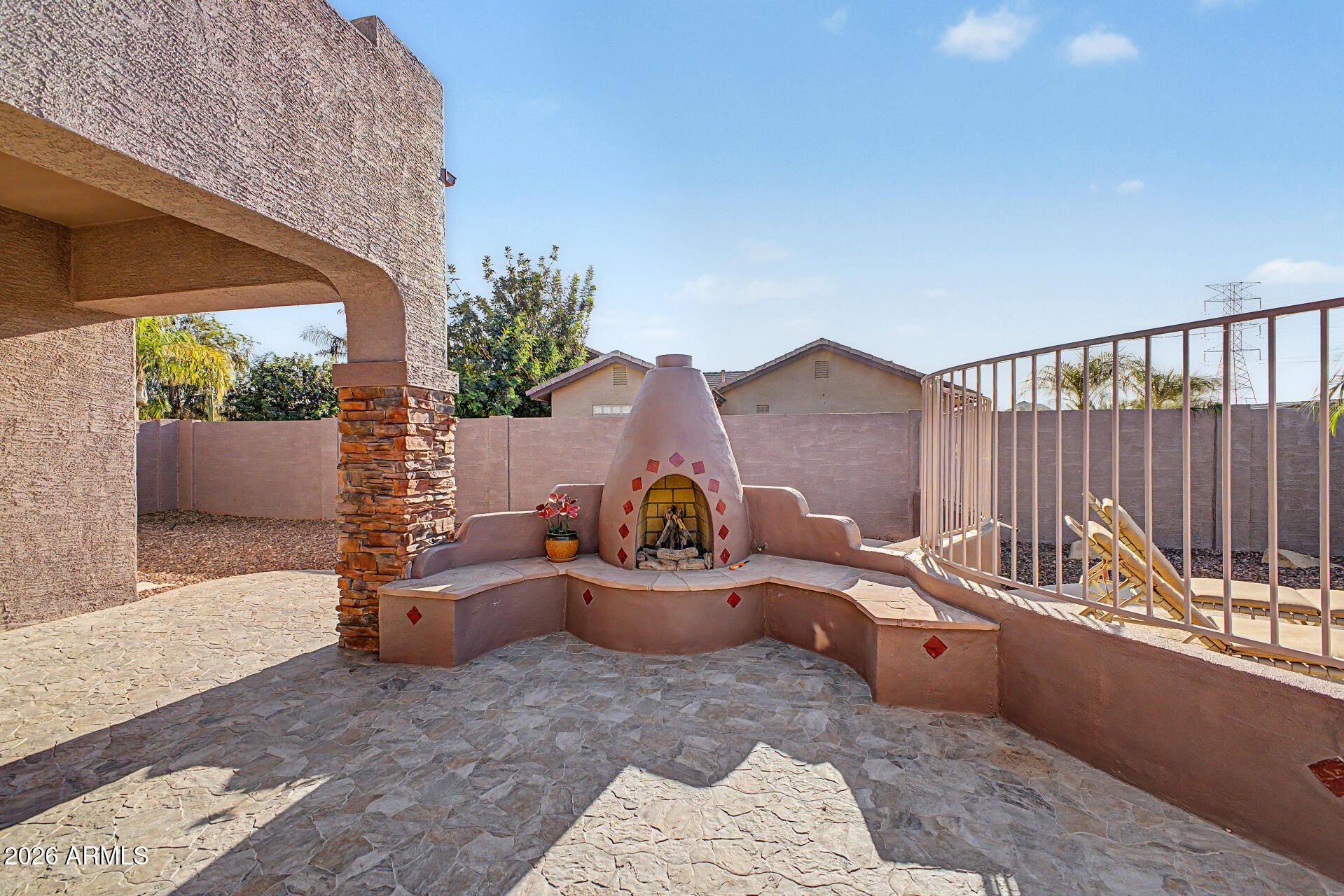 J J RANCH - Residential
