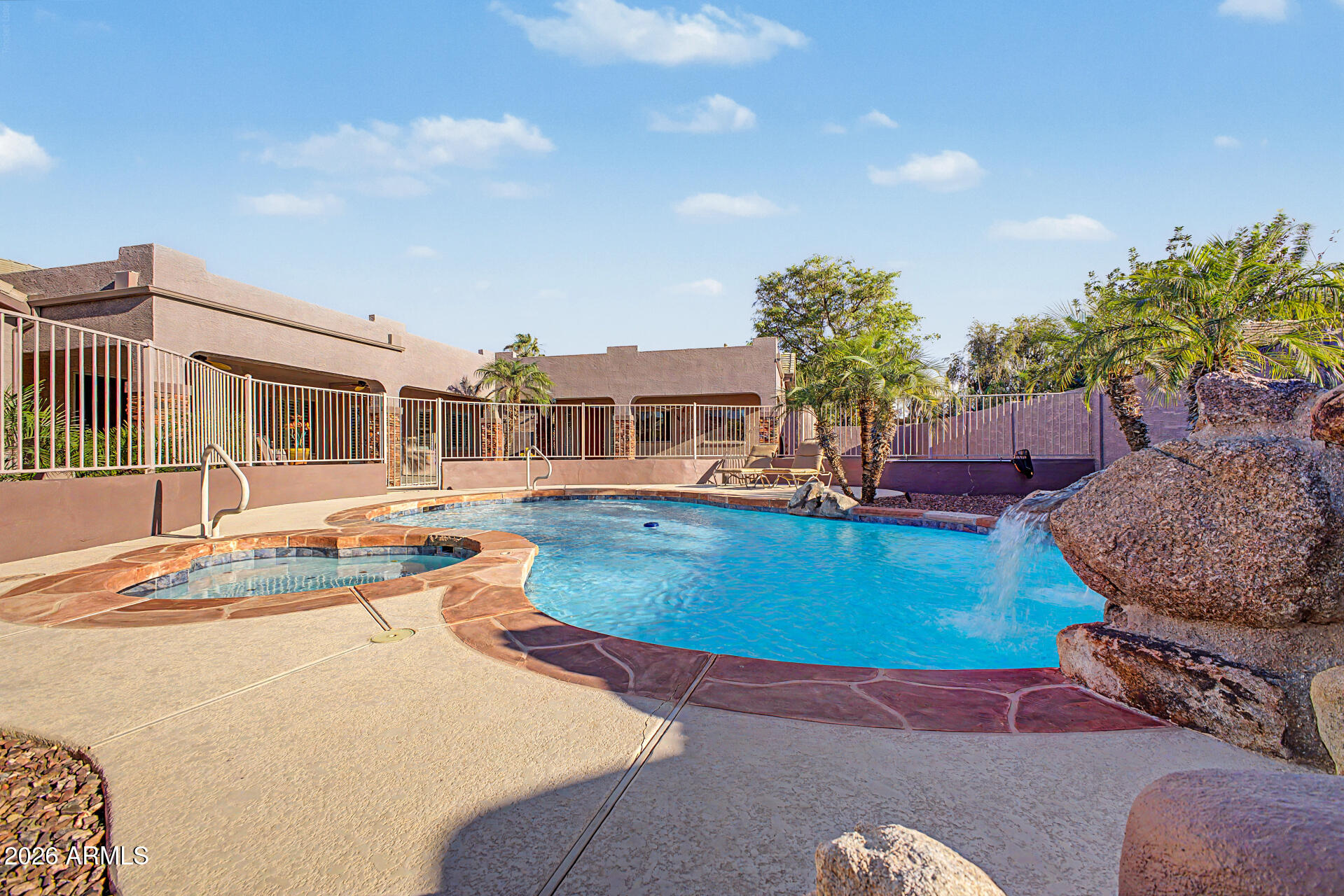 J J RANCH - Residential