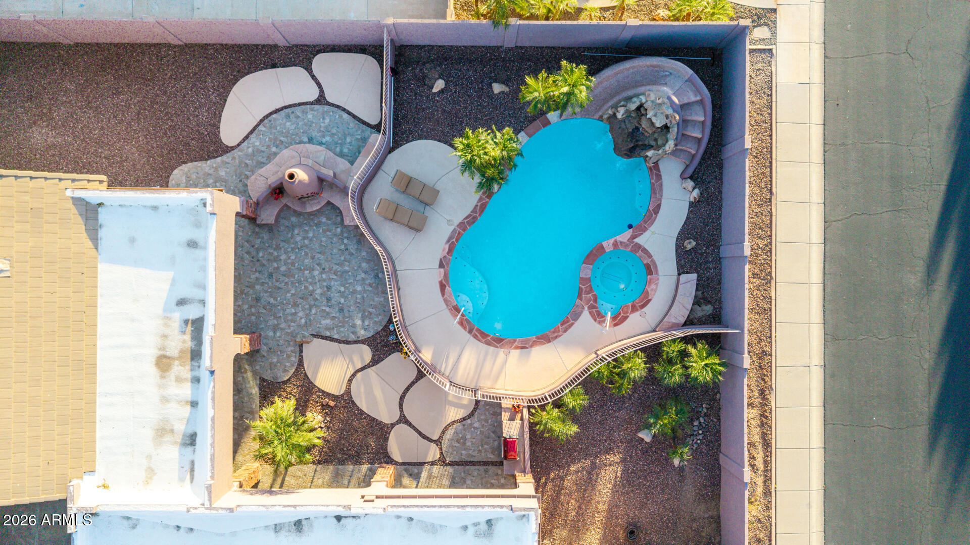 J J RANCH - Residential