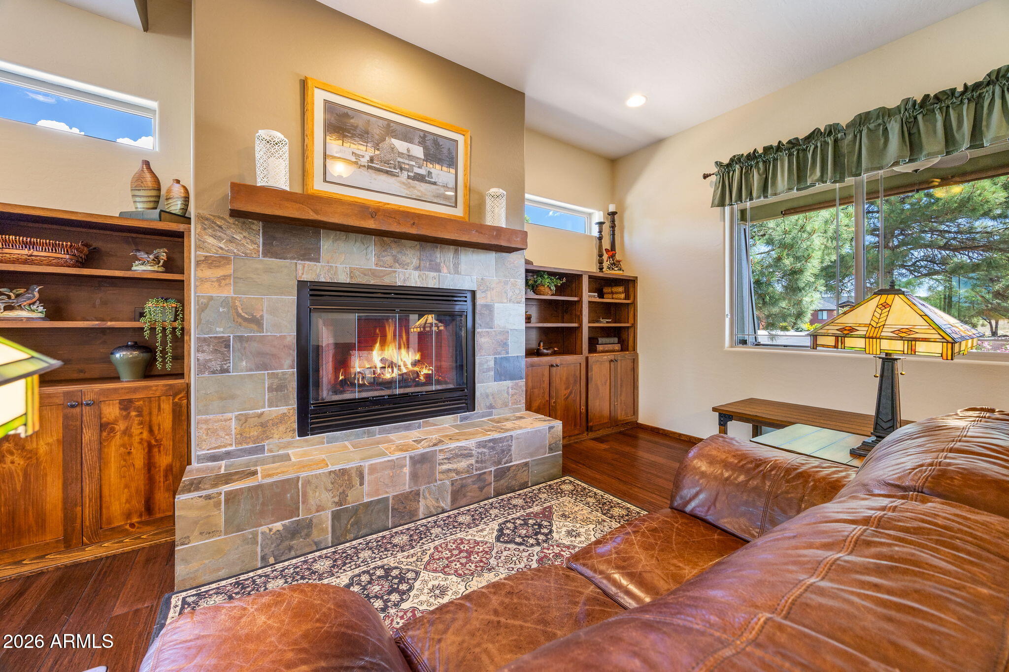 Show Low Bluff - Residential
