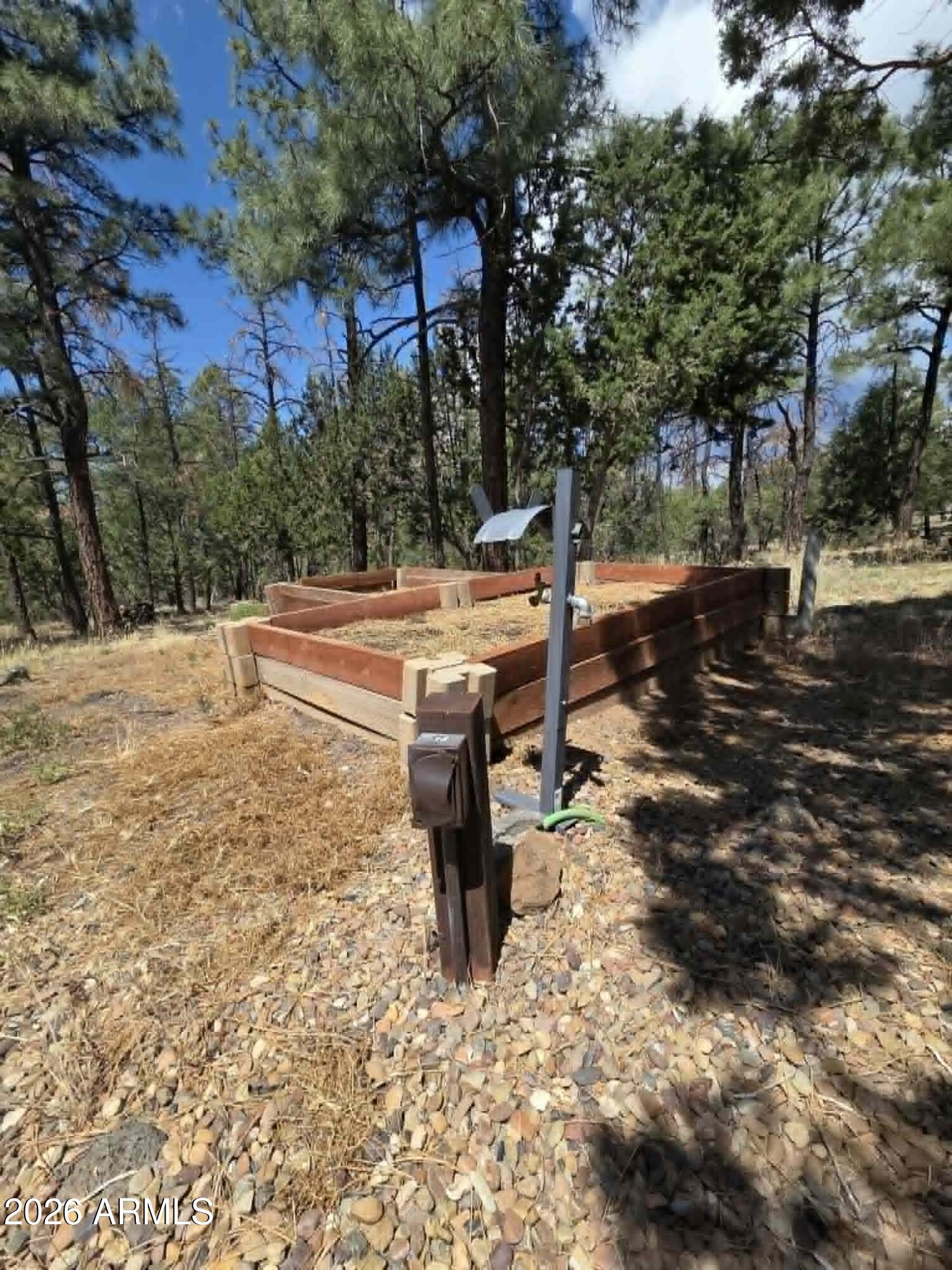 Show Low Bluff - Residential