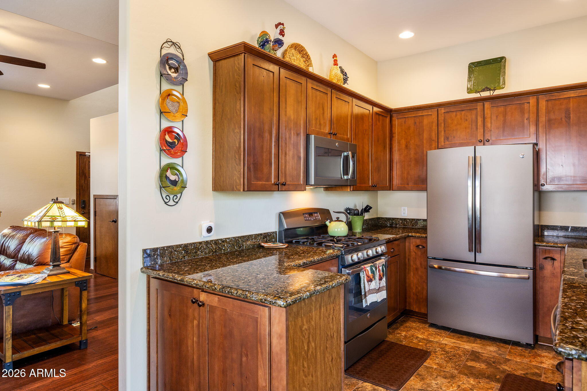 Show Low Bluff - Residential