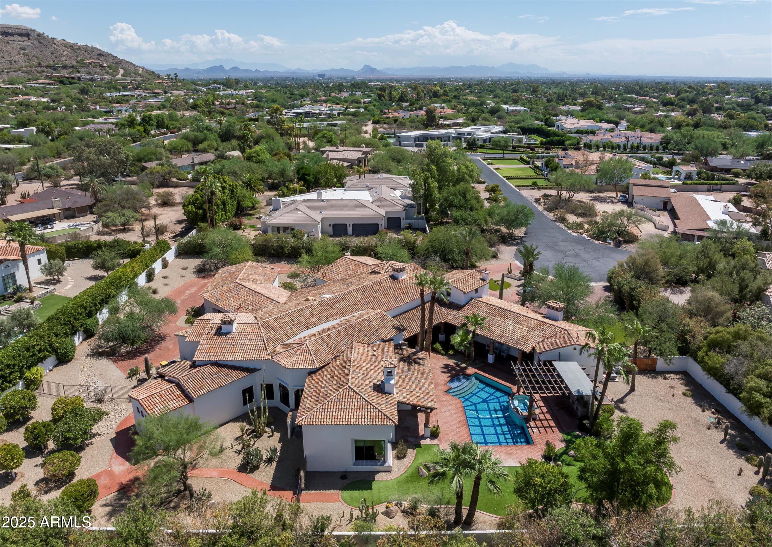 PARADISE HOME ESTATES - Residential
