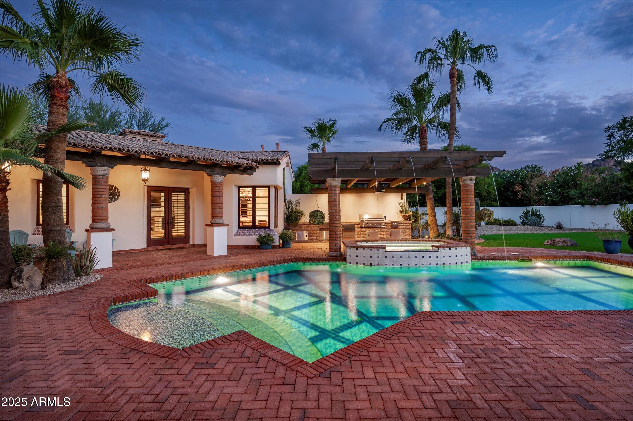 PARADISE HOME ESTATES - Residential