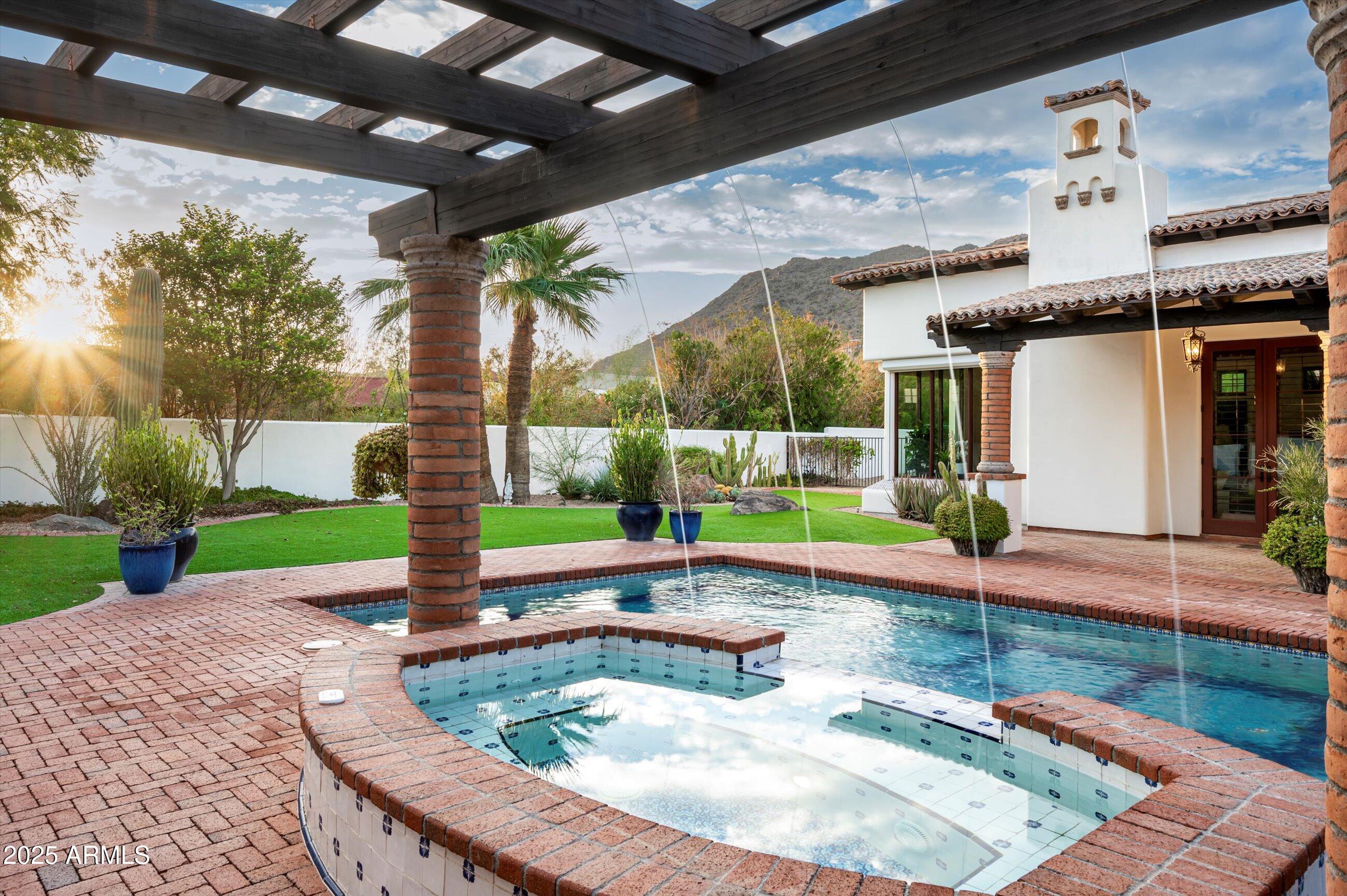 PARADISE HOME ESTATES - Residential