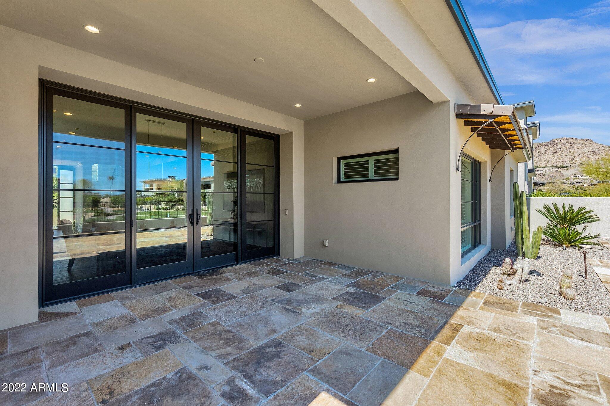 THE VILLAGE AT MOUNTAIN SHADOWS - Residential