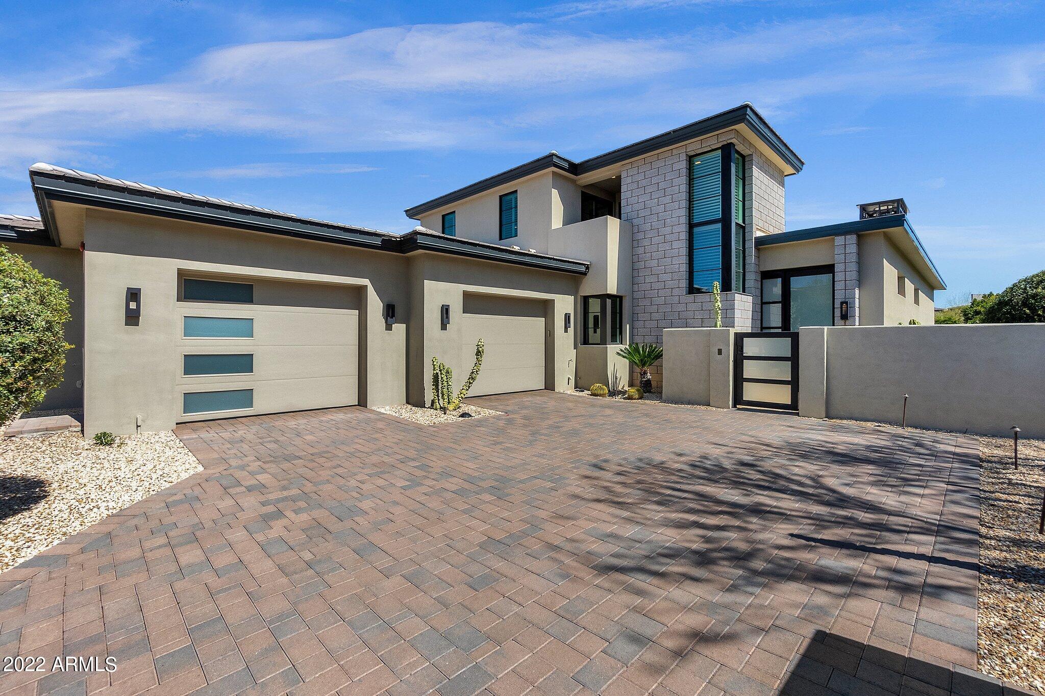 THE VILLAGE AT MOUNTAIN SHADOWS - Residential
