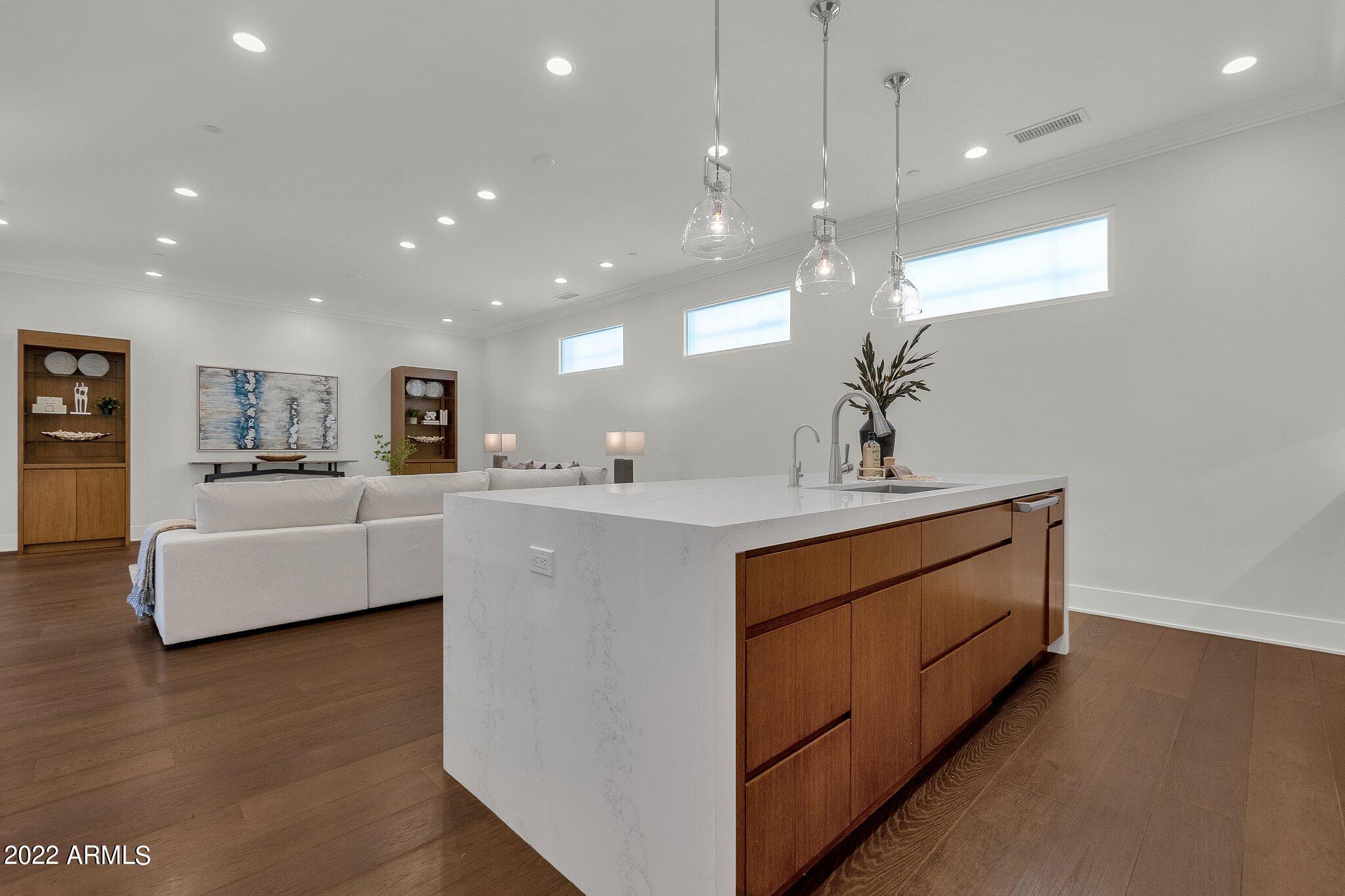 THE VILLAGE AT MOUNTAIN SHADOWS - Residential