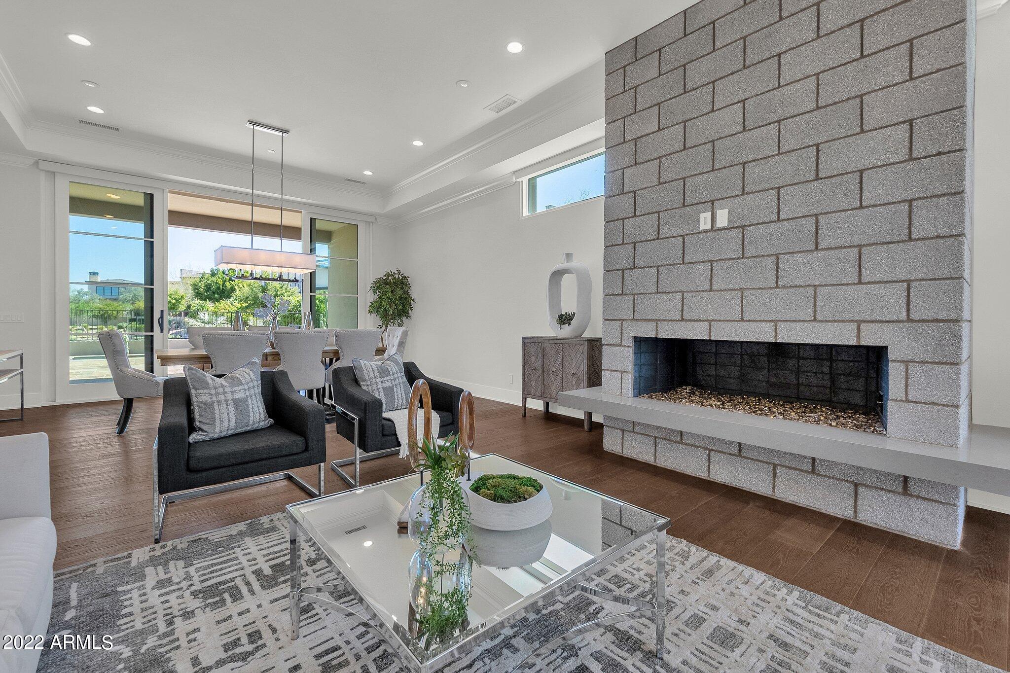 THE VILLAGE AT MOUNTAIN SHADOWS - Residential