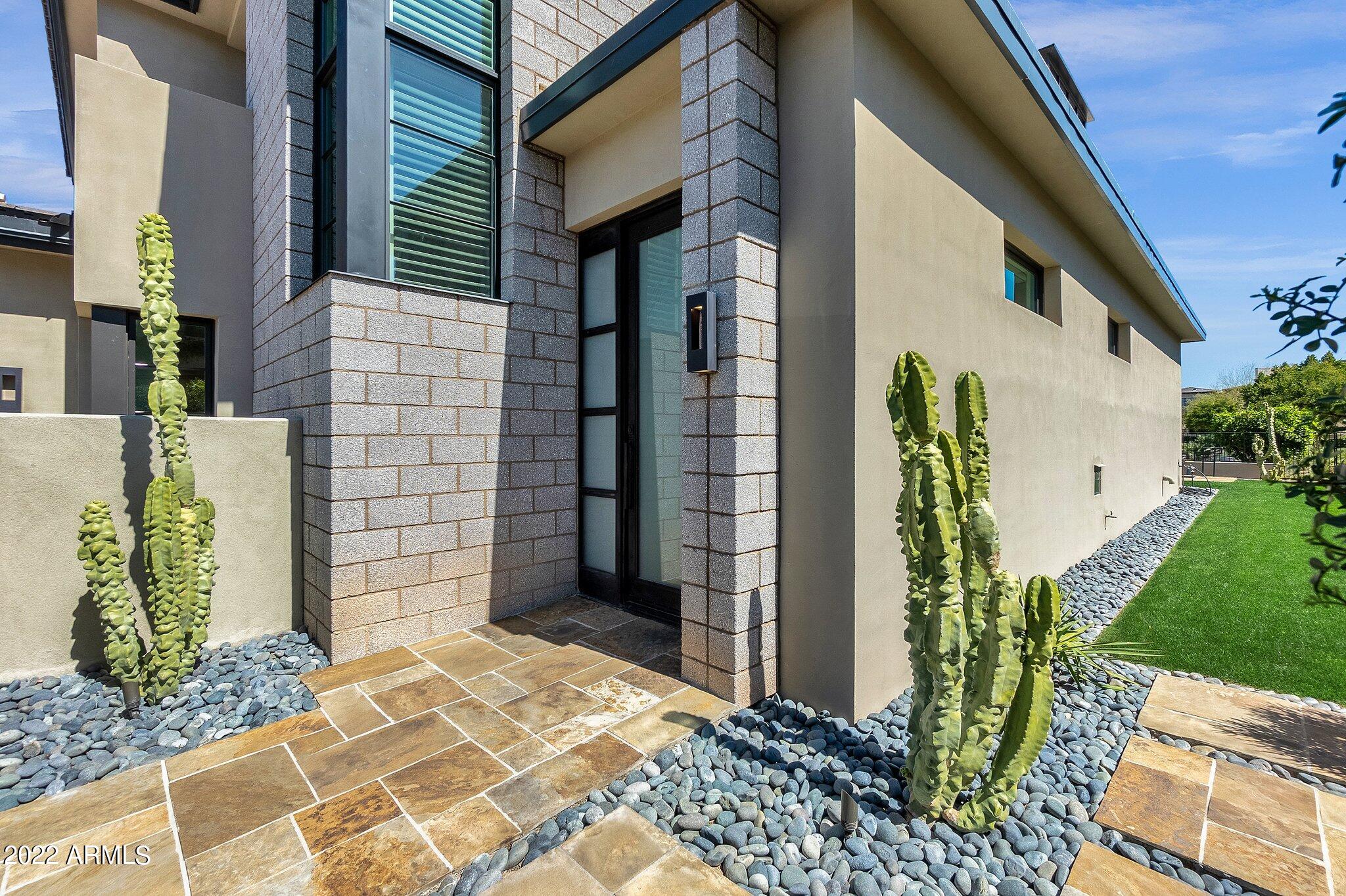 THE VILLAGE AT MOUNTAIN SHADOWS - Residential