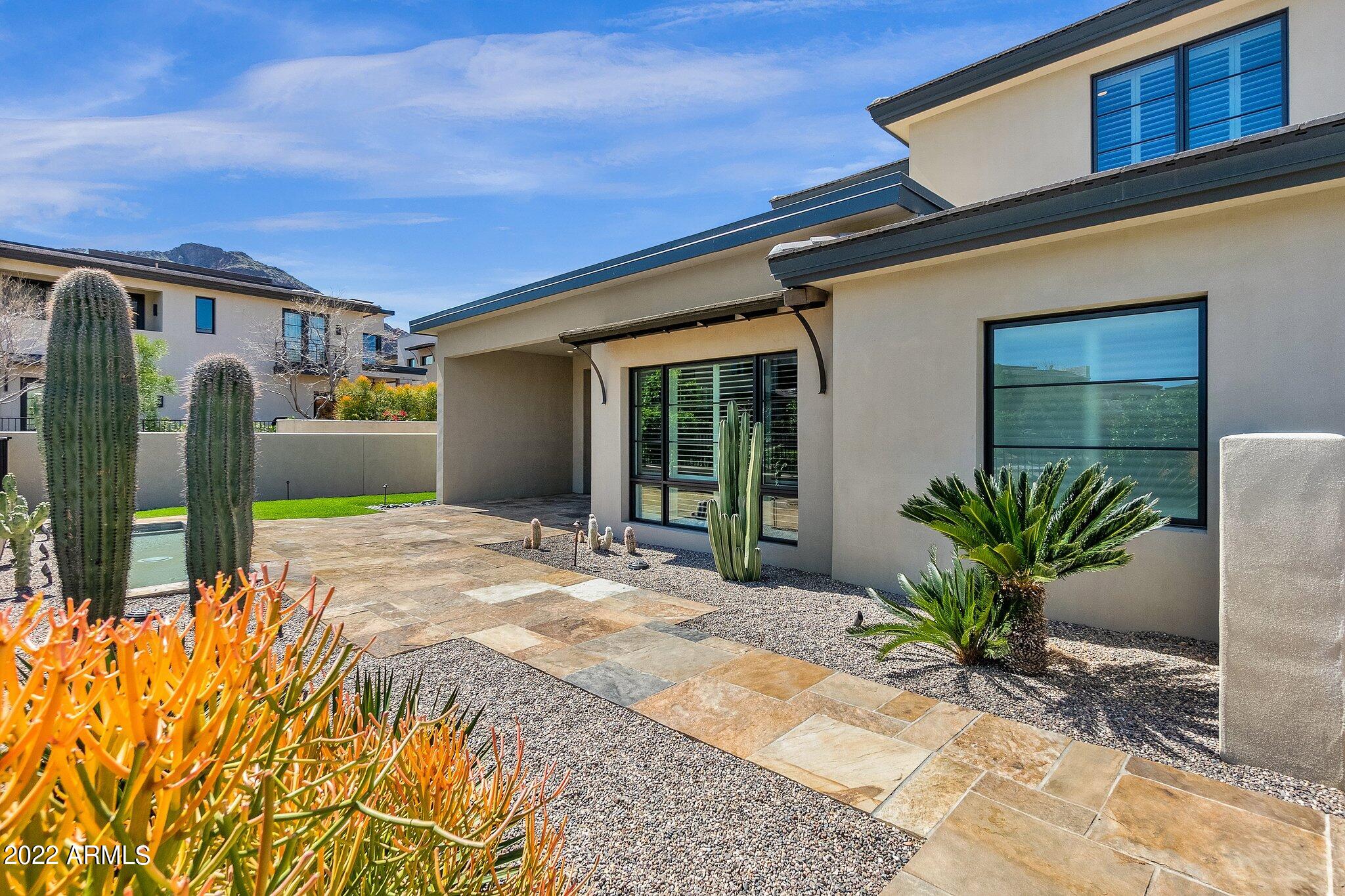 THE VILLAGE AT MOUNTAIN SHADOWS - Residential