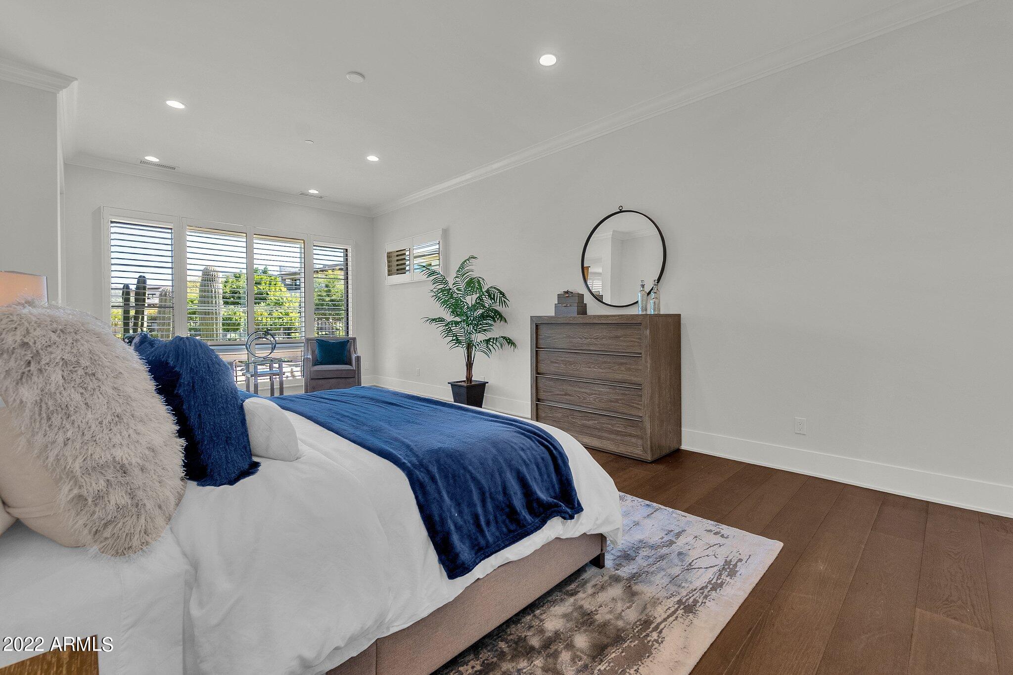 THE VILLAGE AT MOUNTAIN SHADOWS - Residential