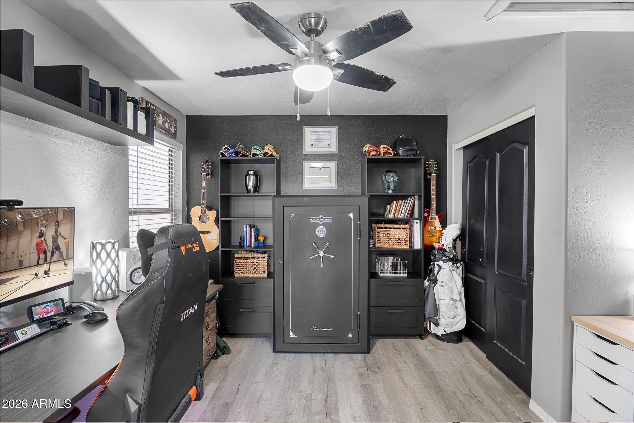 MOONLIGHT GLEN - Residential