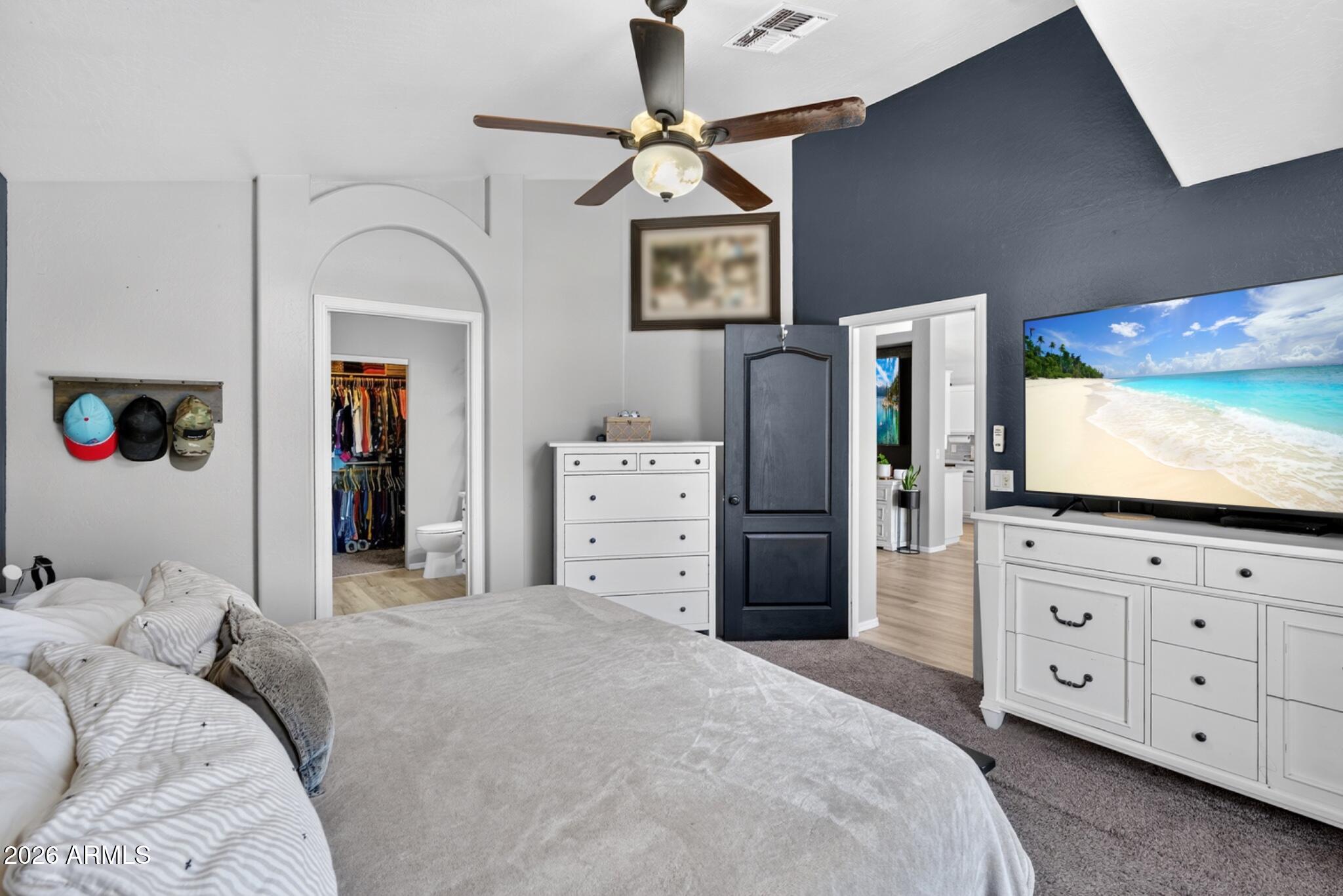 MOONLIGHT GLEN - Residential