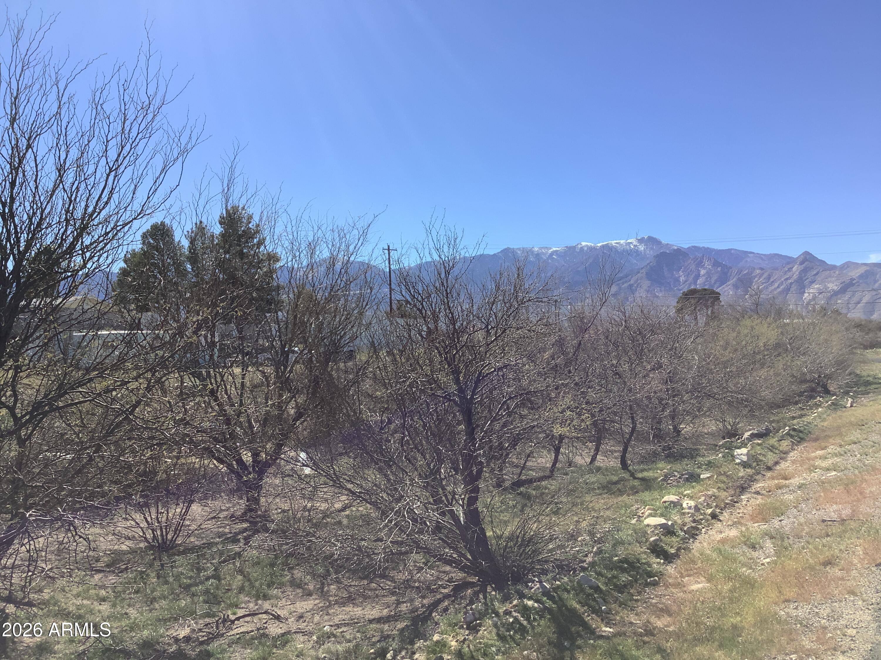 THUNDERBIRD VALLEY - Land