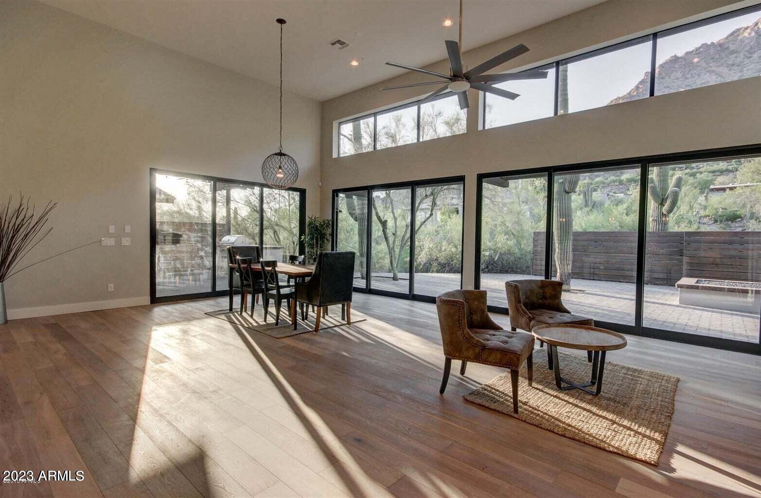 HIGHLANDS - Residential