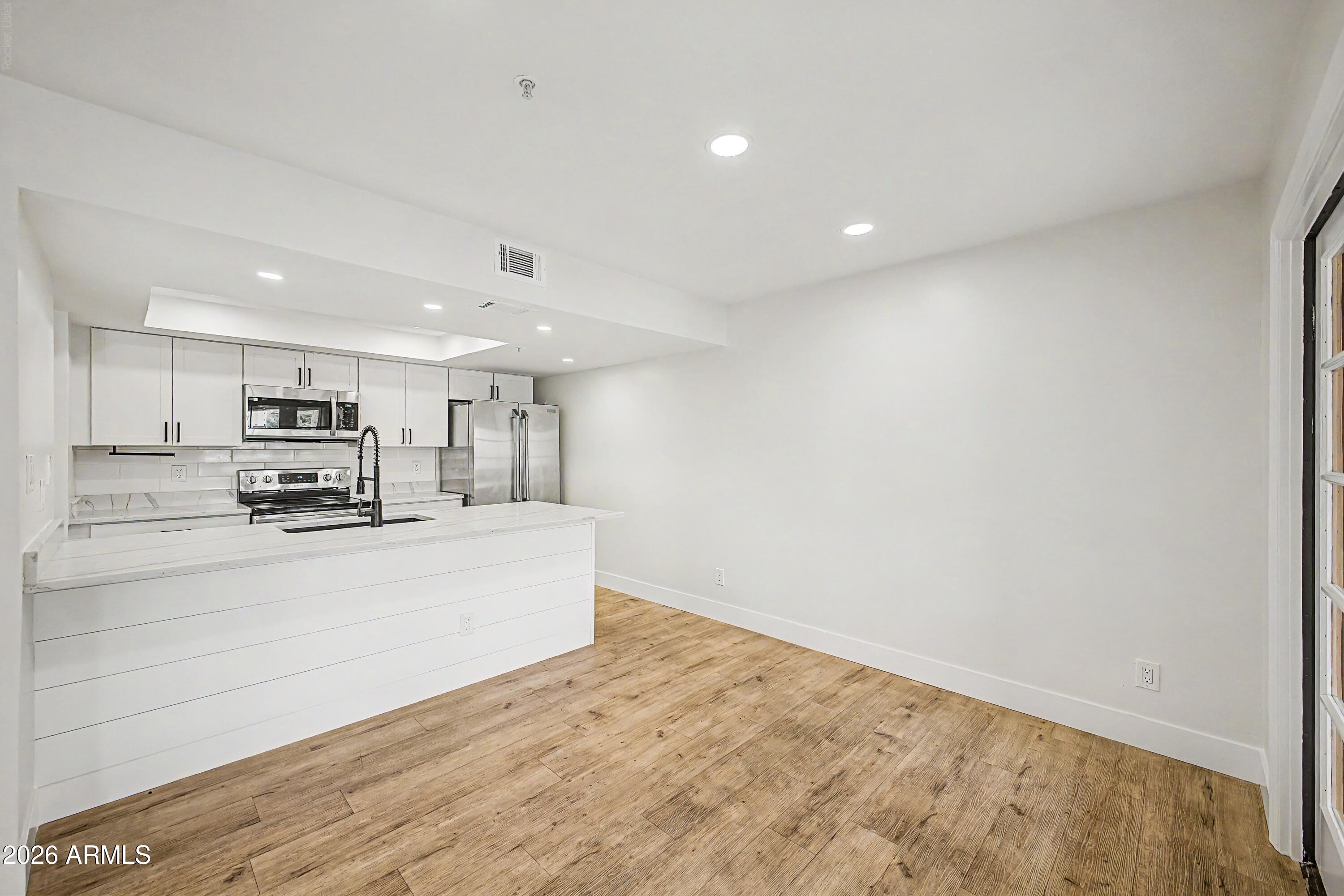 CRYSTAL SPRINGS 2 AMD - Residential
