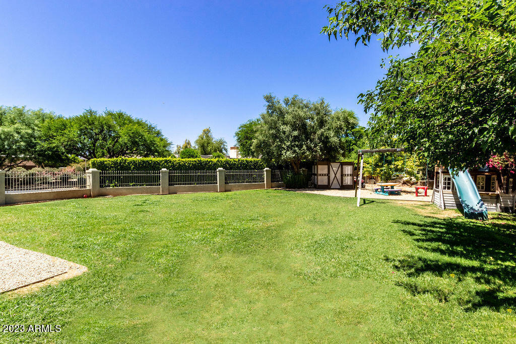 CAMELBACK COUNTRY CLUB ESTATES 3 - Residential