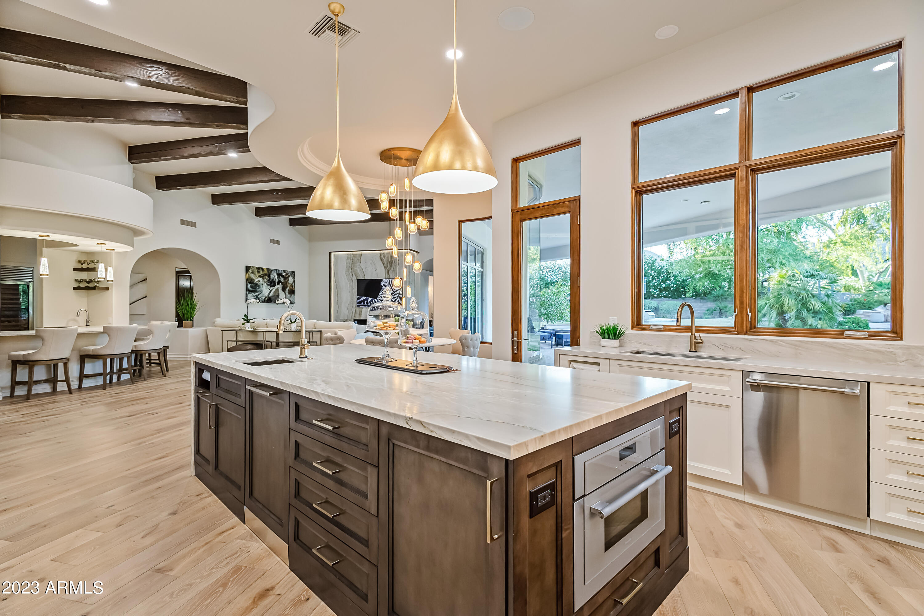 PARADISE MANSION ESTATES - Residential