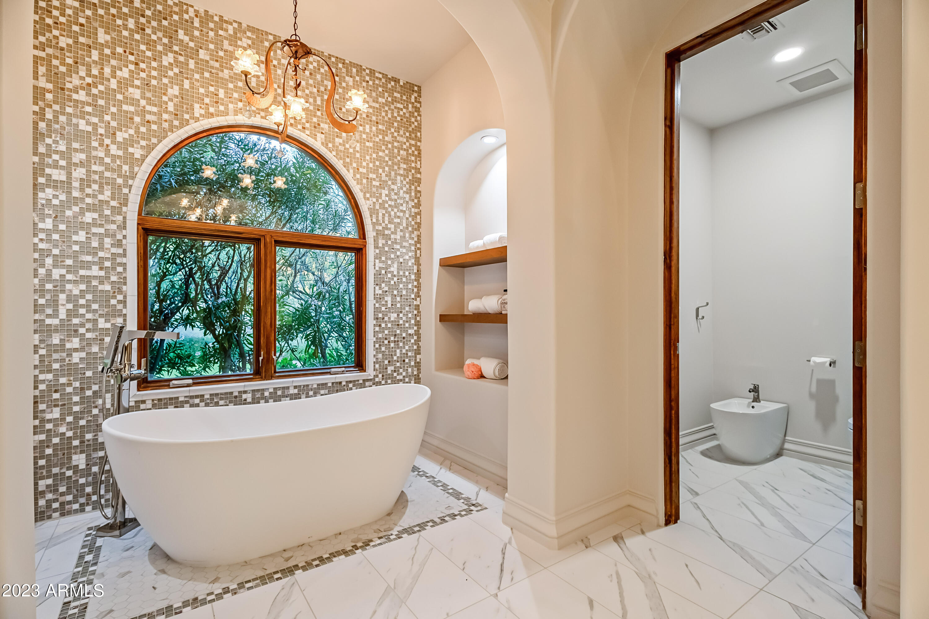 PARADISE MANSION ESTATES - Residential